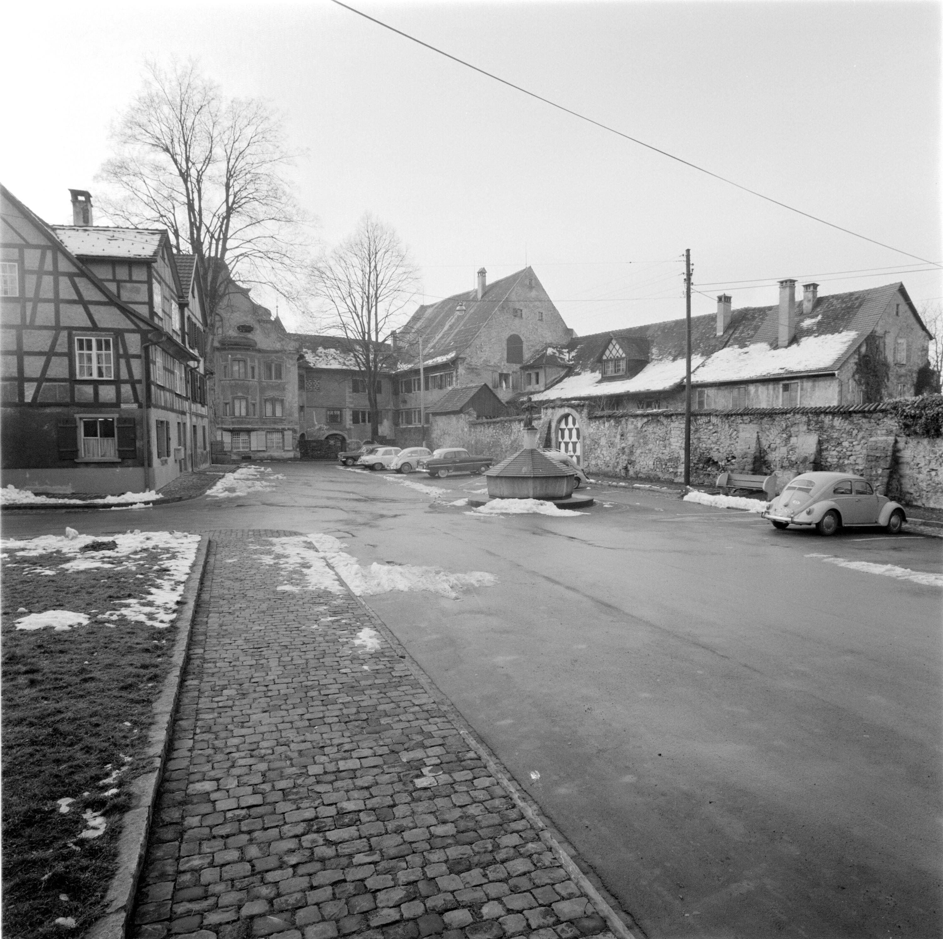 [Bregenz Oberstadt, Deuring-Schlössle]></div>


    <hr>
    <div class=