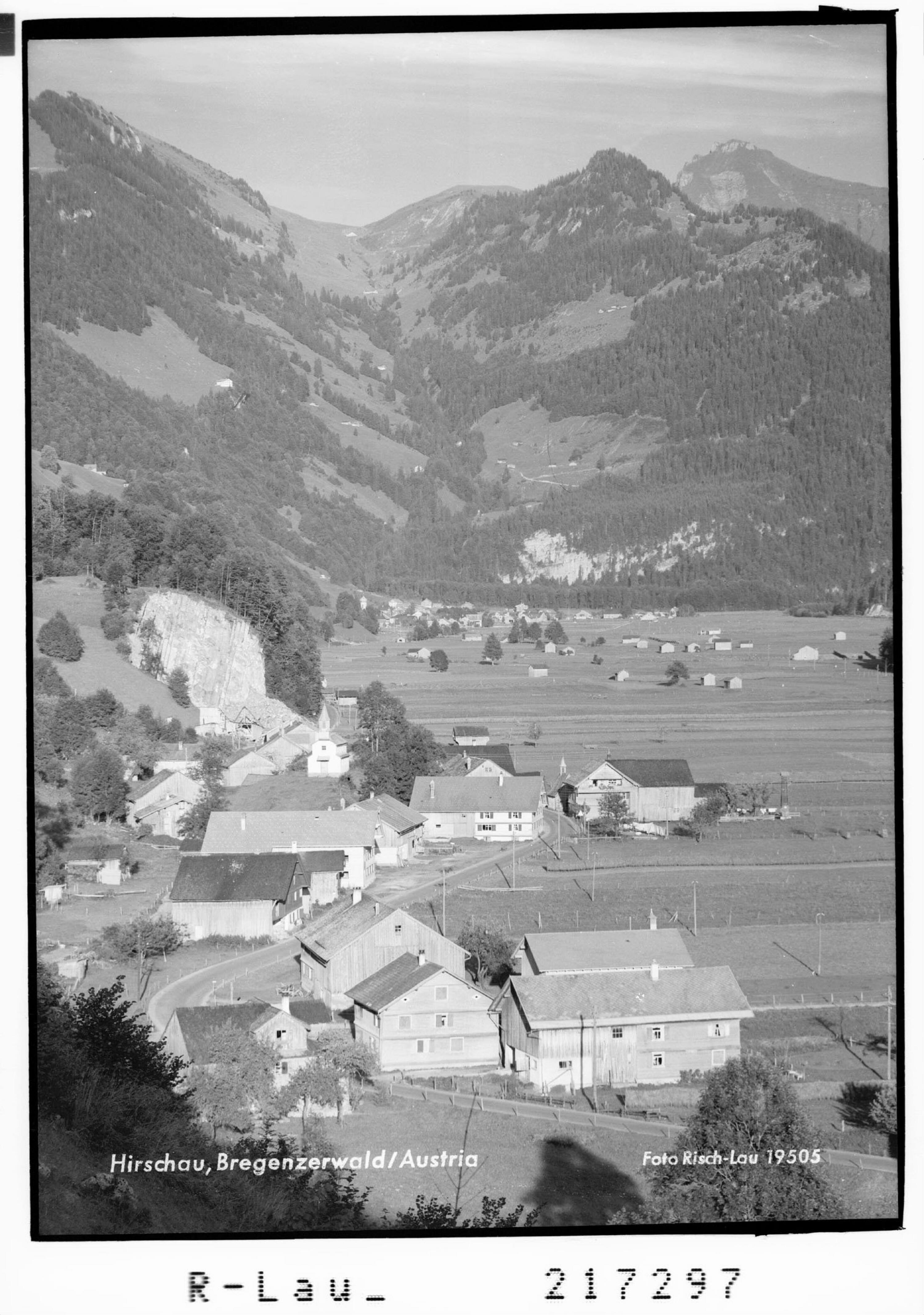 Hirschau, Bregenzerwald / Austria></div>


    <hr>
    <div class=
