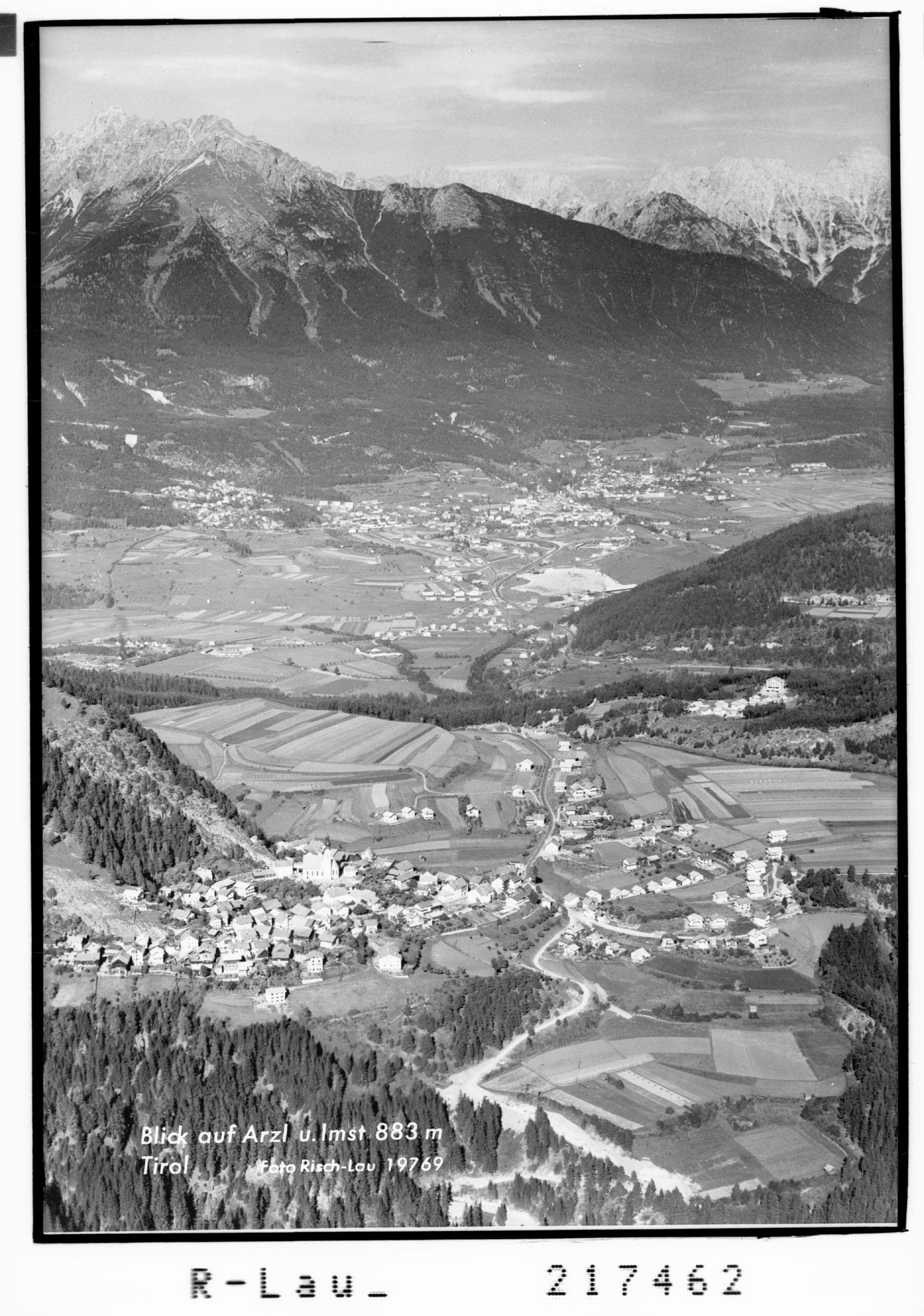 Blick auf Arzl und Imst 883 m / Tirol></div>


    <hr>
    <div class=