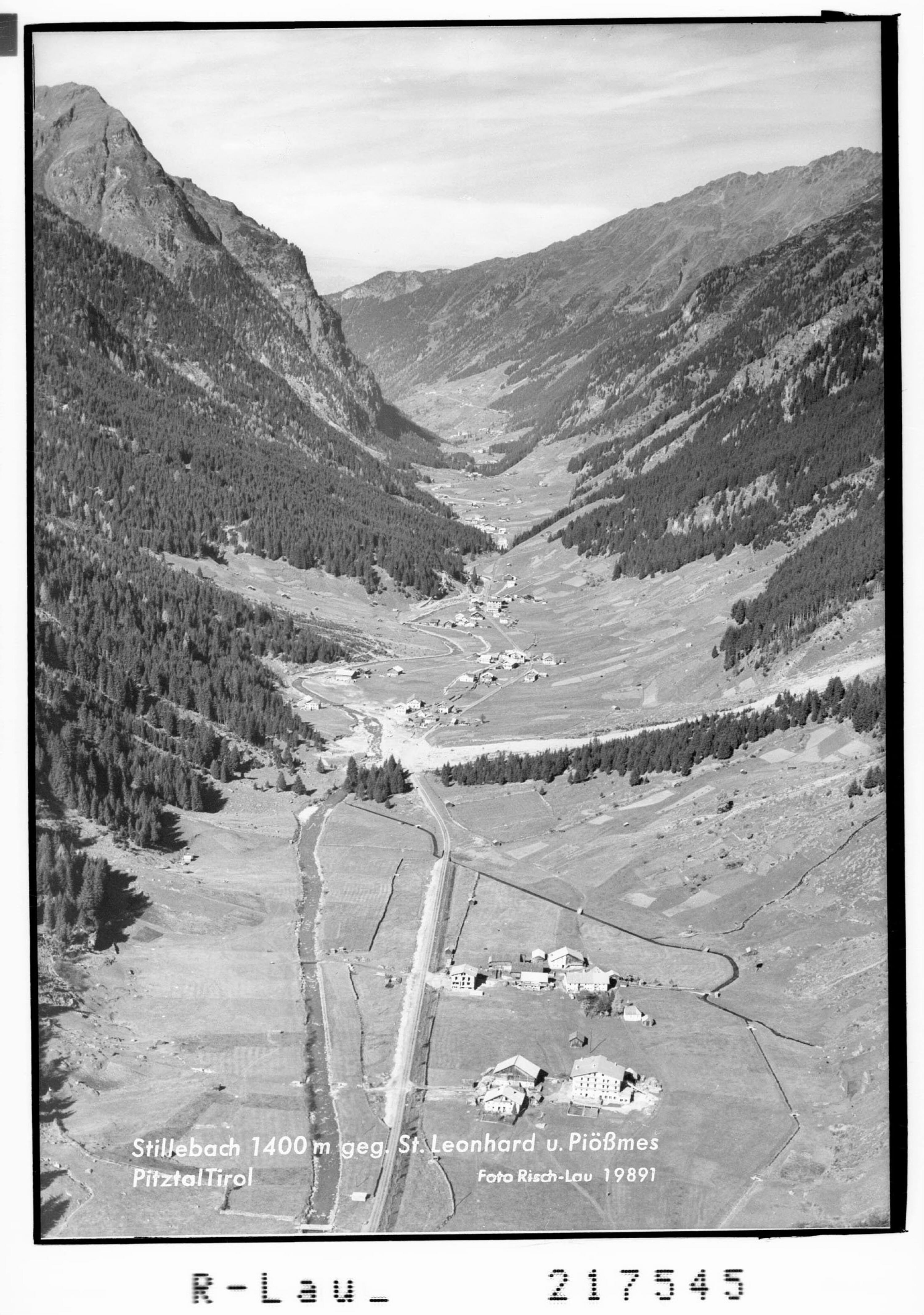 Stillebach 1400 m gegen St.Leonhard und Piössmes im Pitztal Tirol></div>


    <hr>
    <div class=