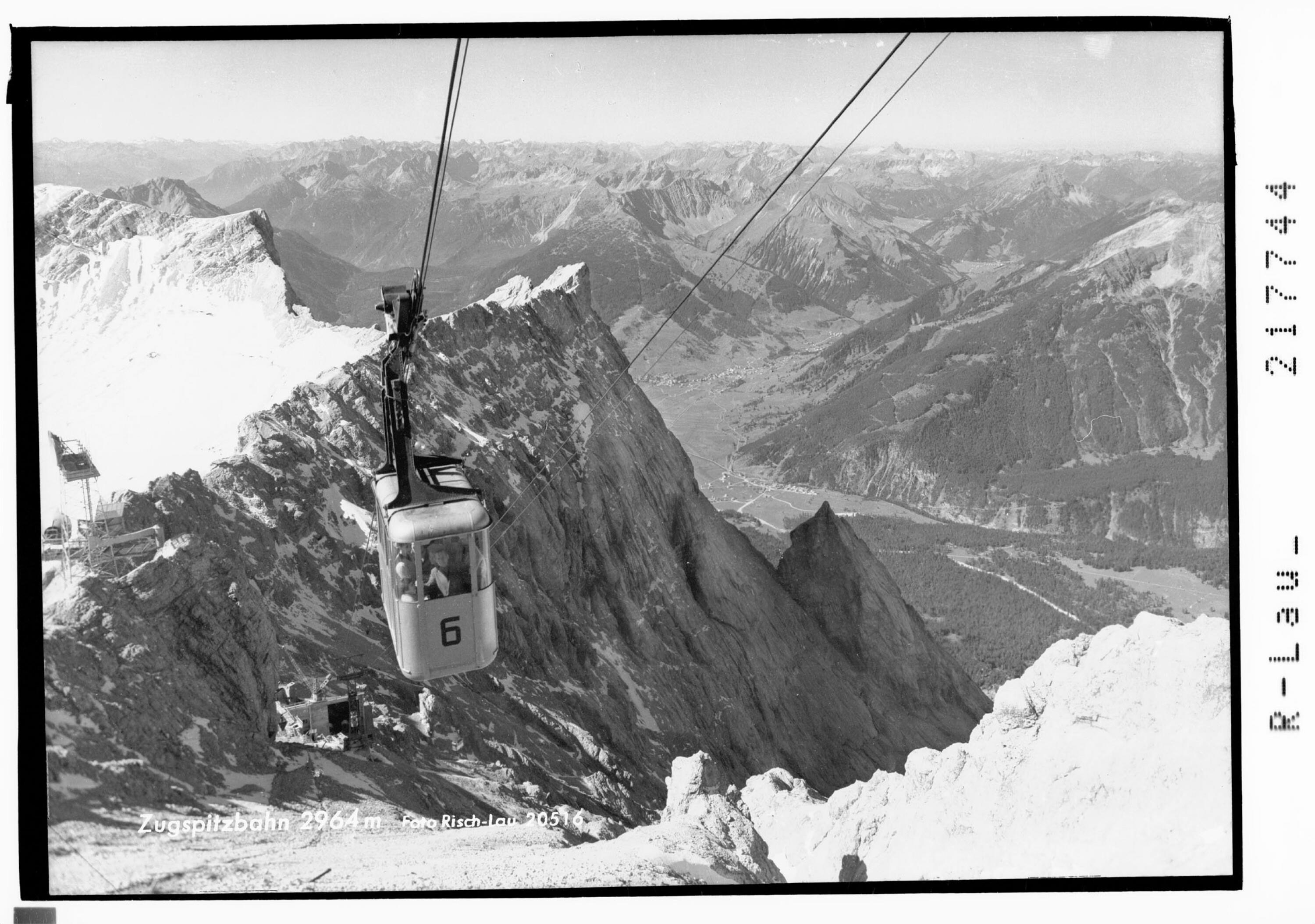 Zugspitzbahn 2964 m></div>


    <hr>
    <div class=