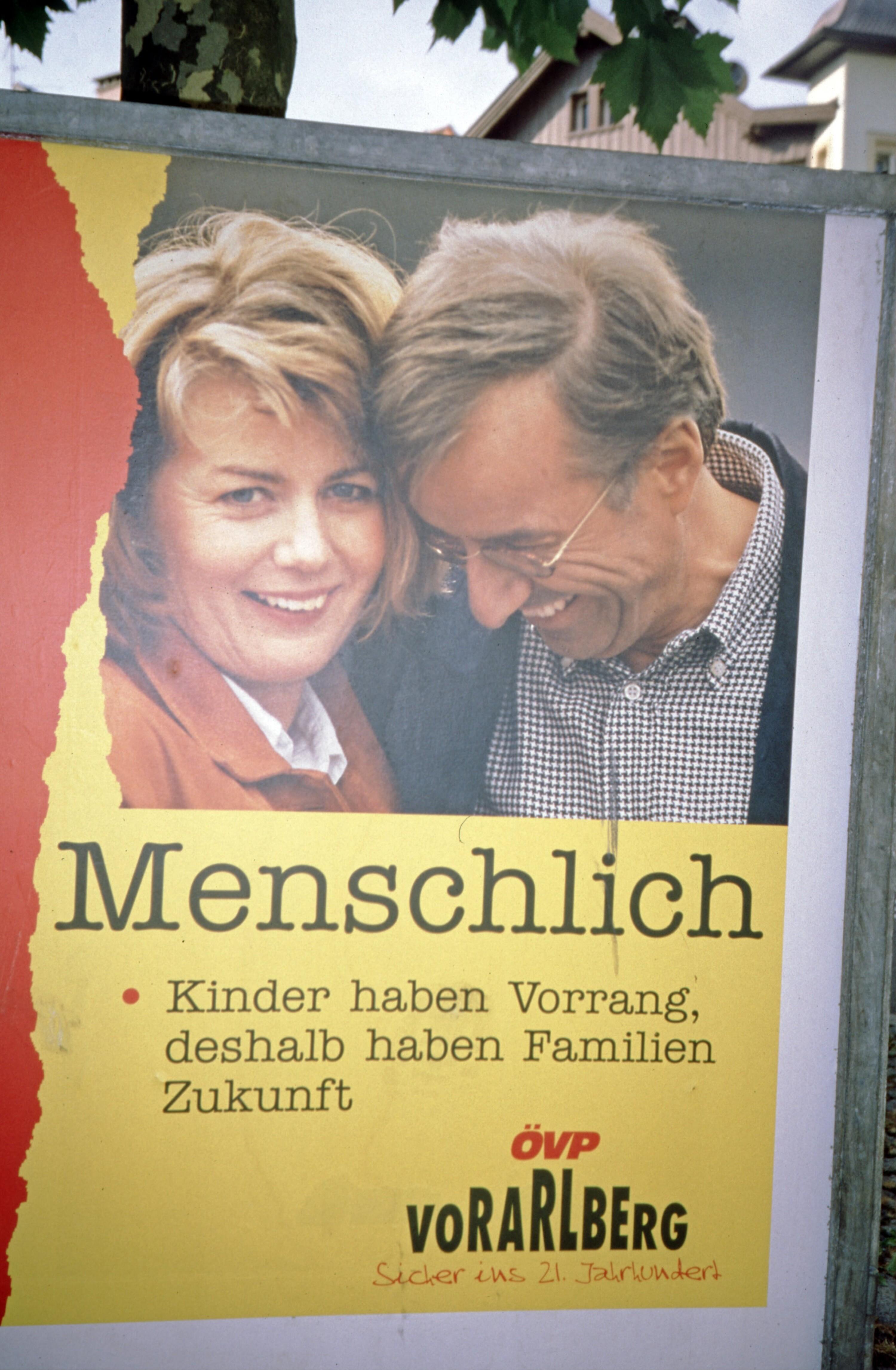 [Wahlwerbung ÖVP mit Sausgruber für Landtag]></div>


    <hr>
    <div class=