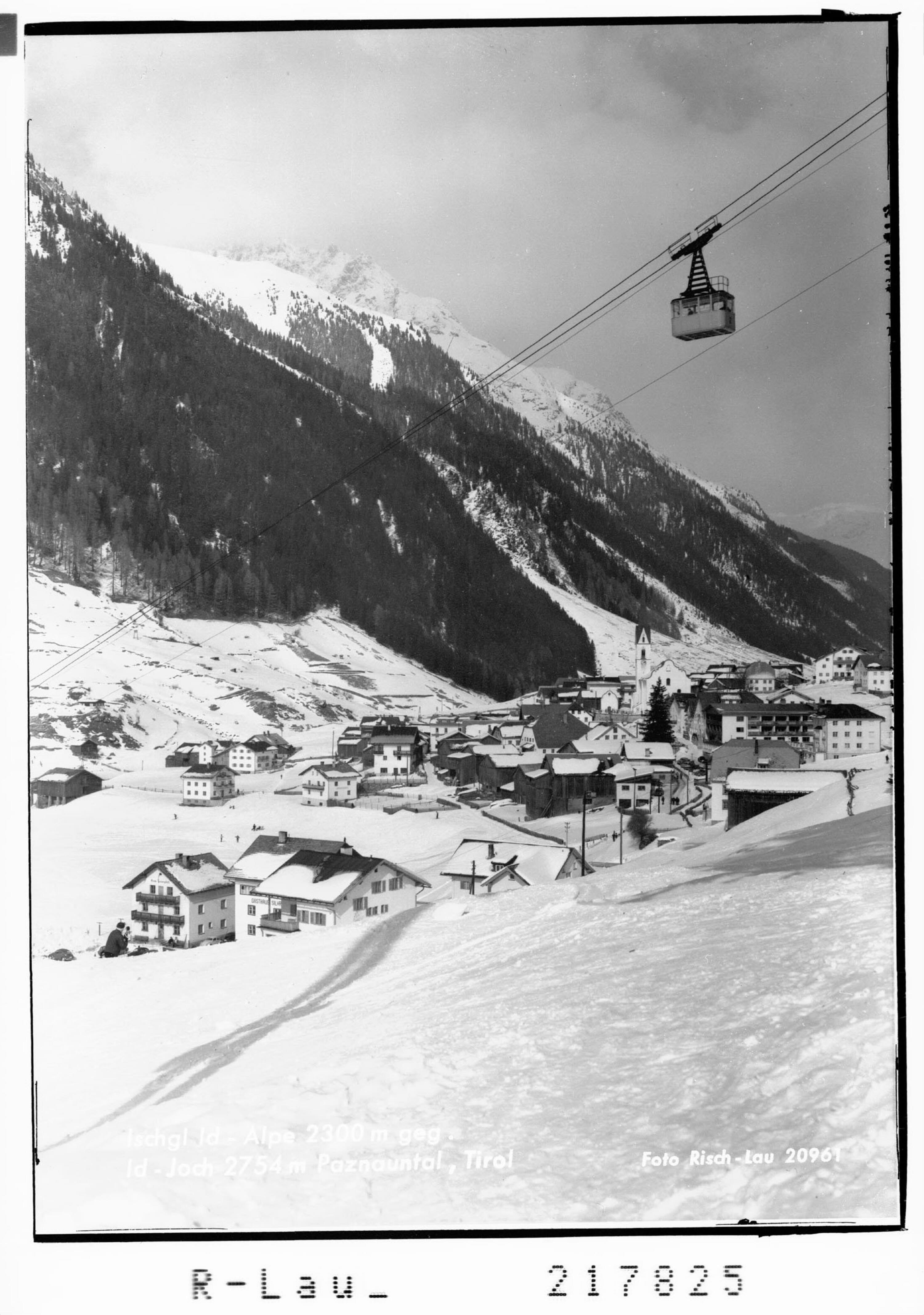 Ischgl Id Alpe 2300 m Idjoch 2754 m Paznauntal, Tirol></div>


    <hr>
    <div class=