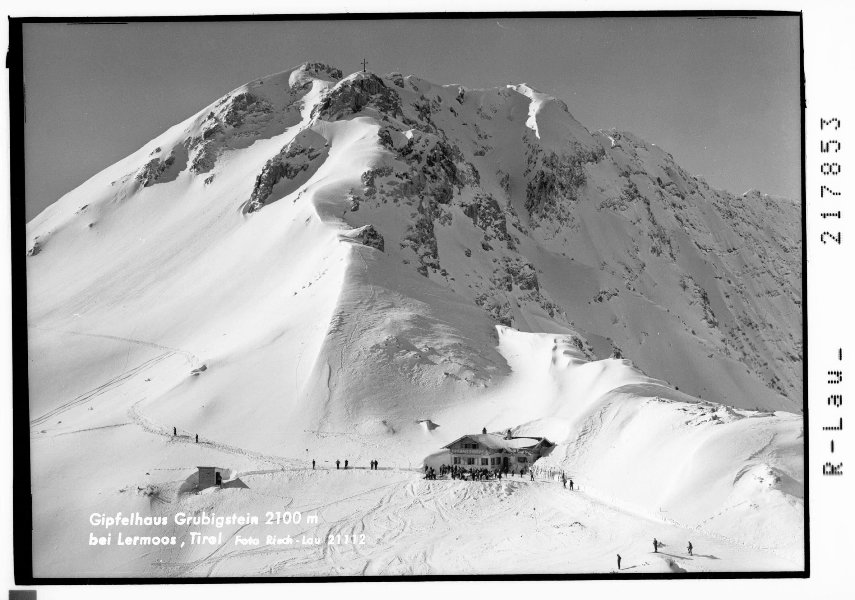 Gipfelhaus Grubigstein 2100 m bei Lermoos in Tirol></div>


    <hr>
    <div class=