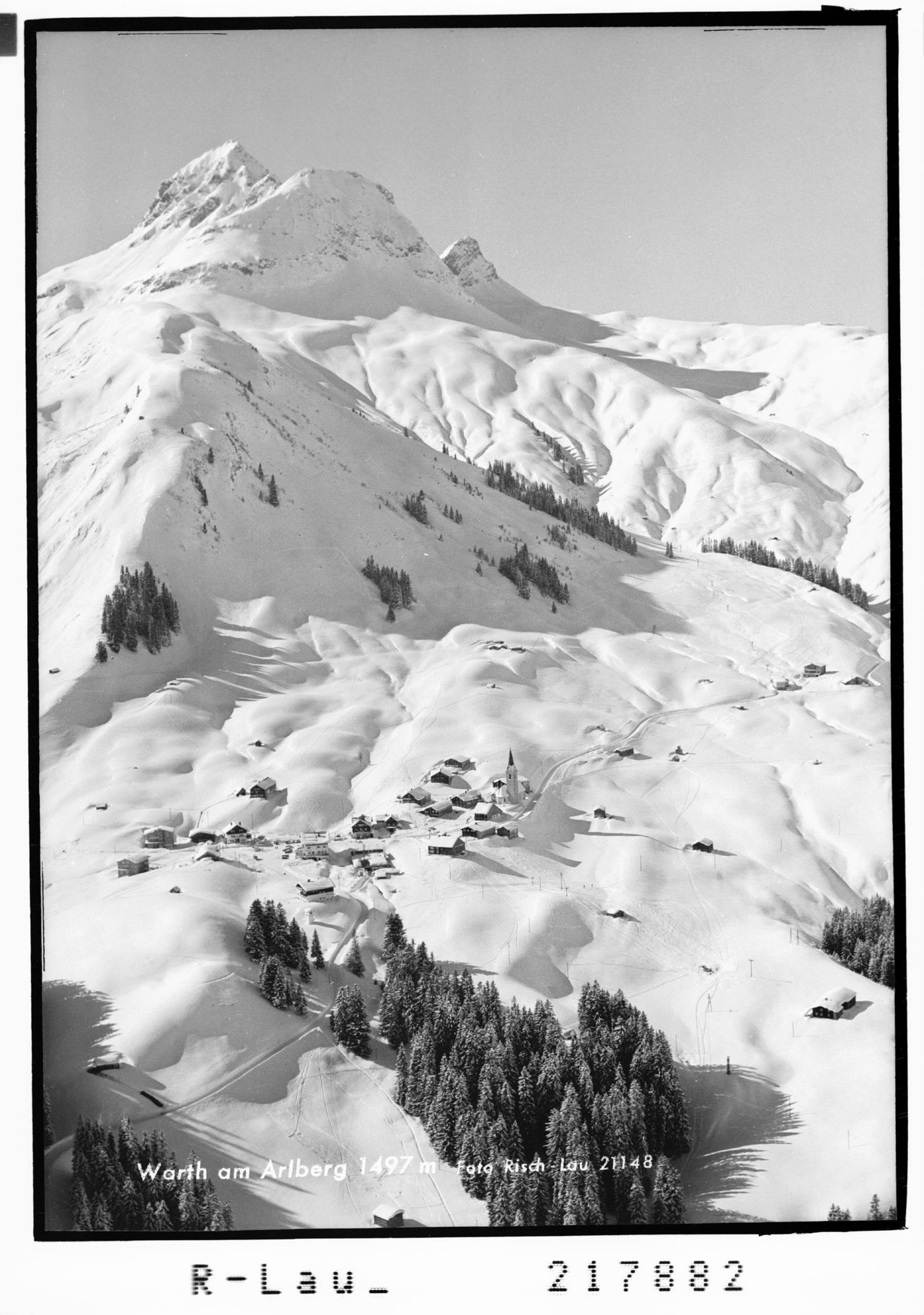 Warth am Arlberg 1497 m></div>


    <hr>
    <div class=
