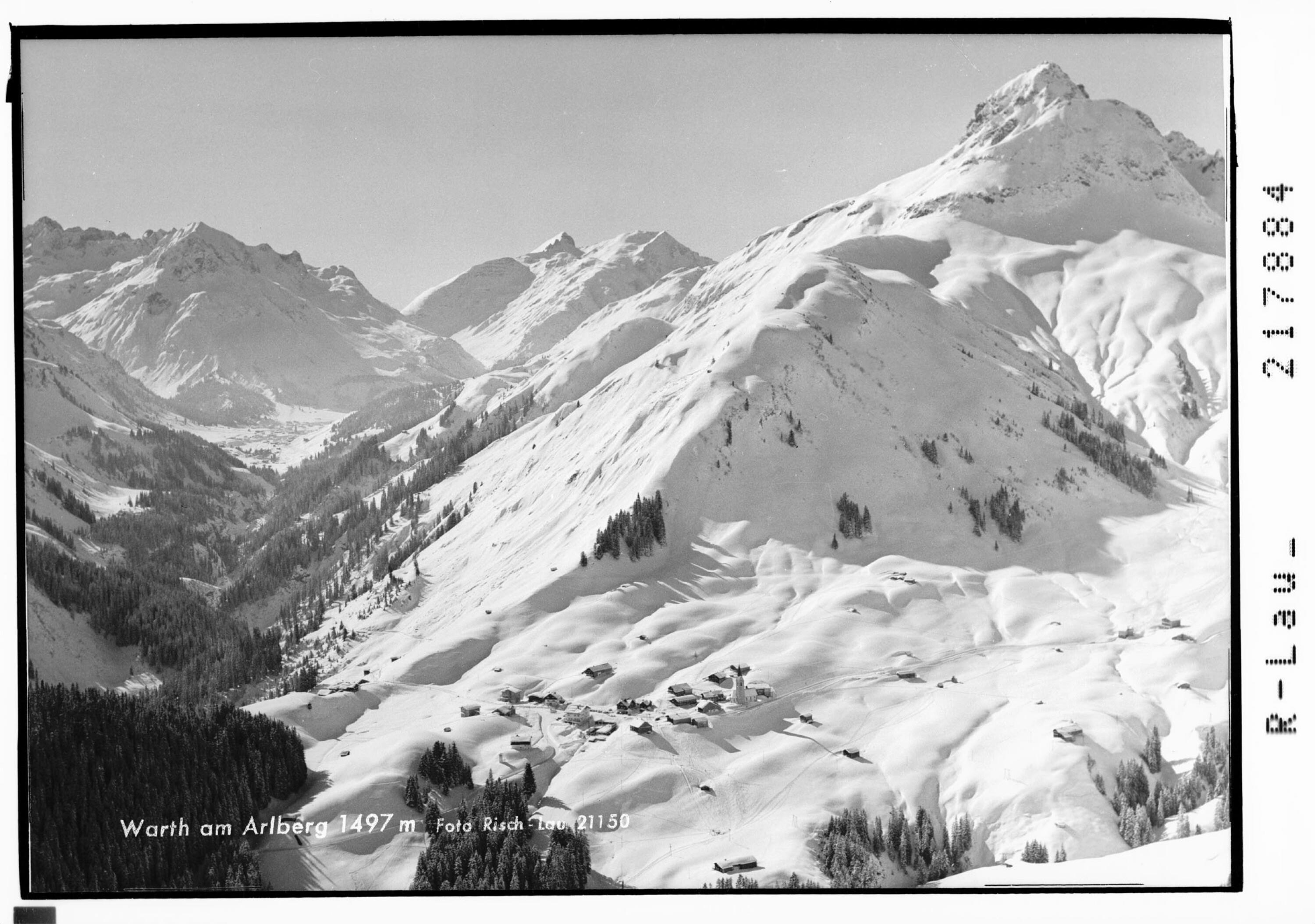 Warth am Arlberg 1497 m></div>


    <hr>
    <div class=