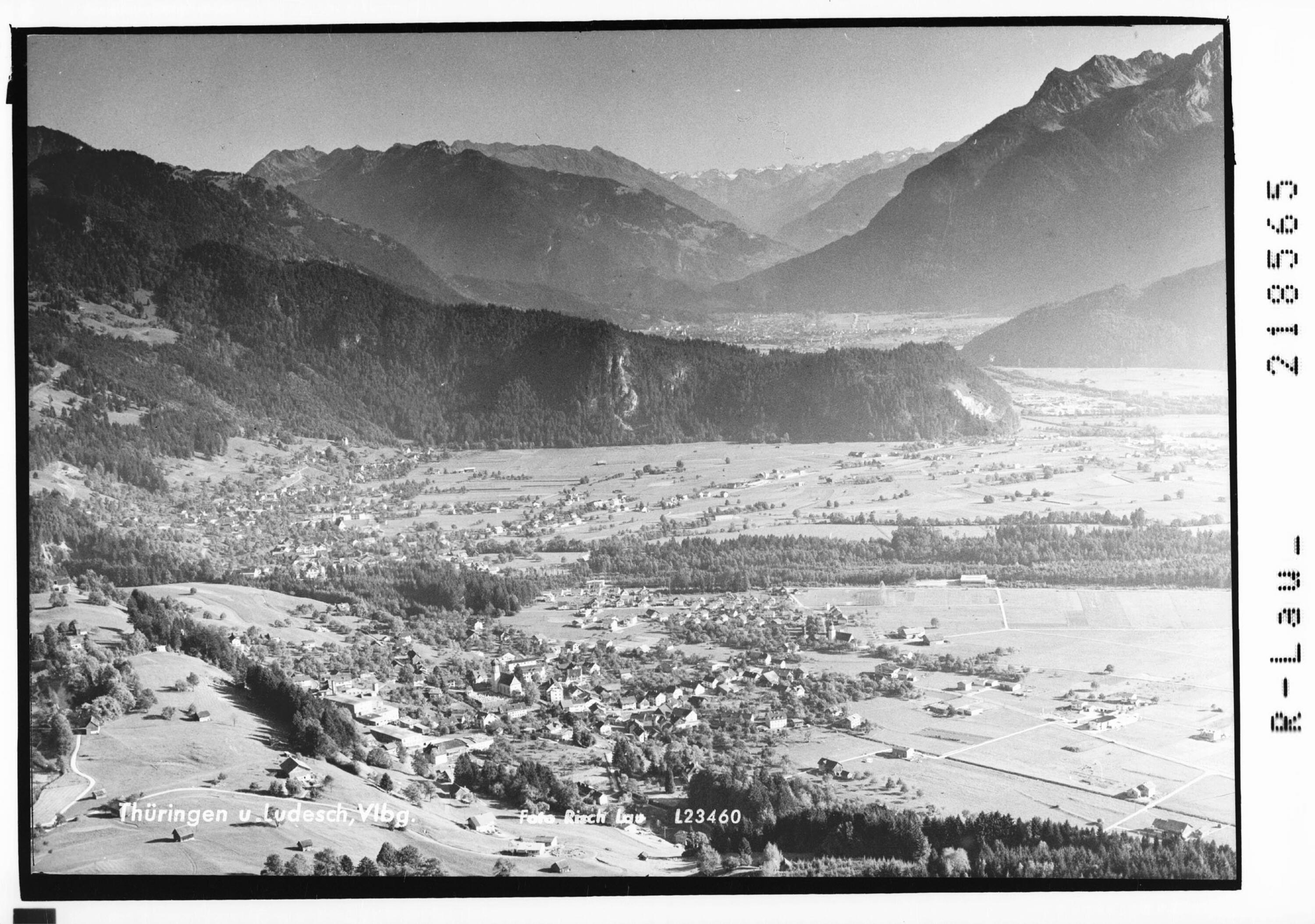 Thüringen und Ludesch, Vorarlberg></div>


    <hr>
    <div class=