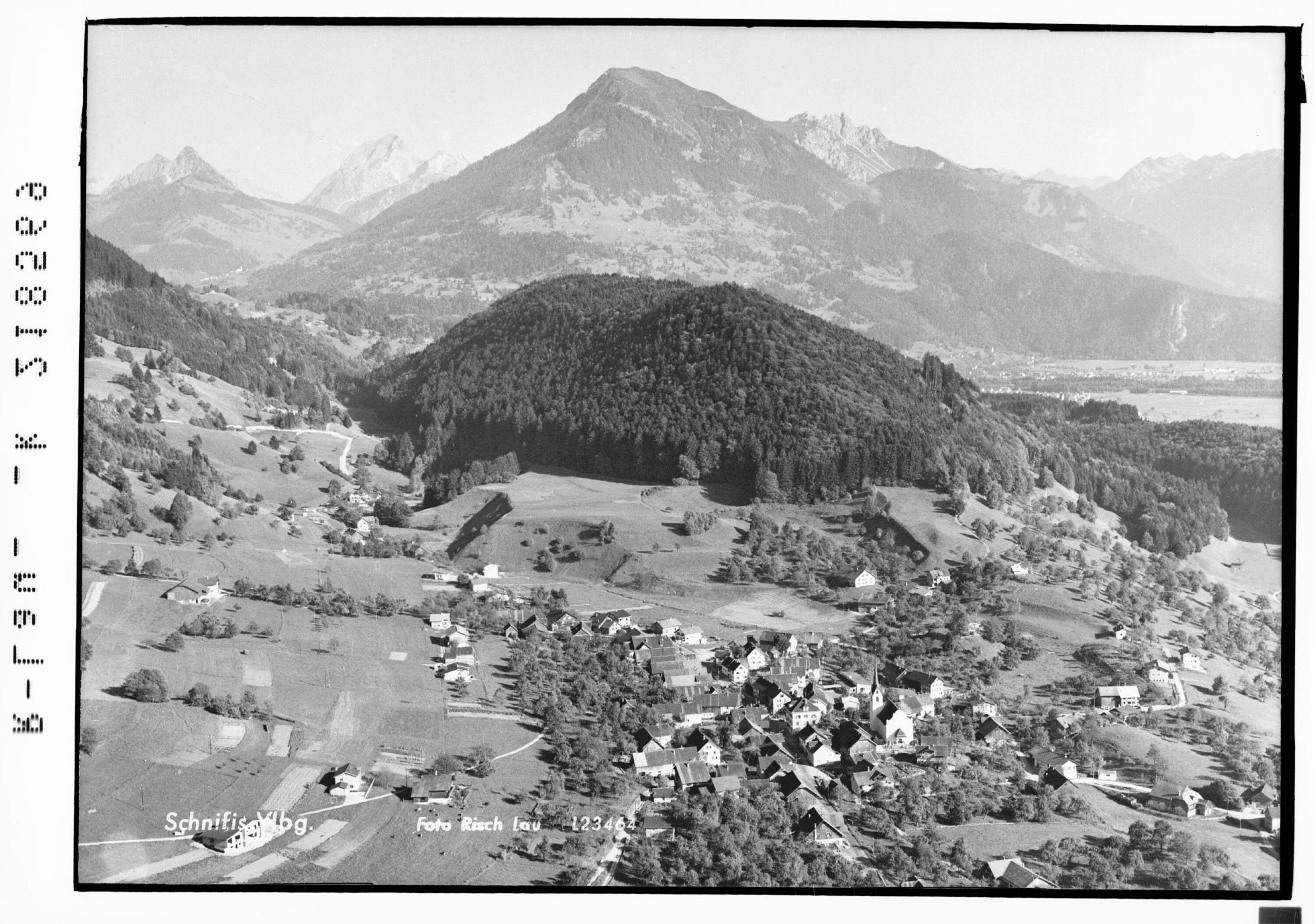 Schnifis, Vorarlberg></div>


    <hr>
    <div class=