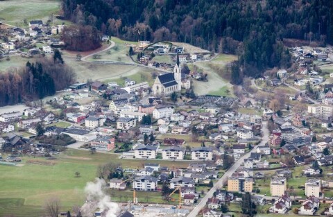 Frastanz, Frastanz - Kirche von Amt der Vorarlberger Landesregierung Abteilung Raumplanung