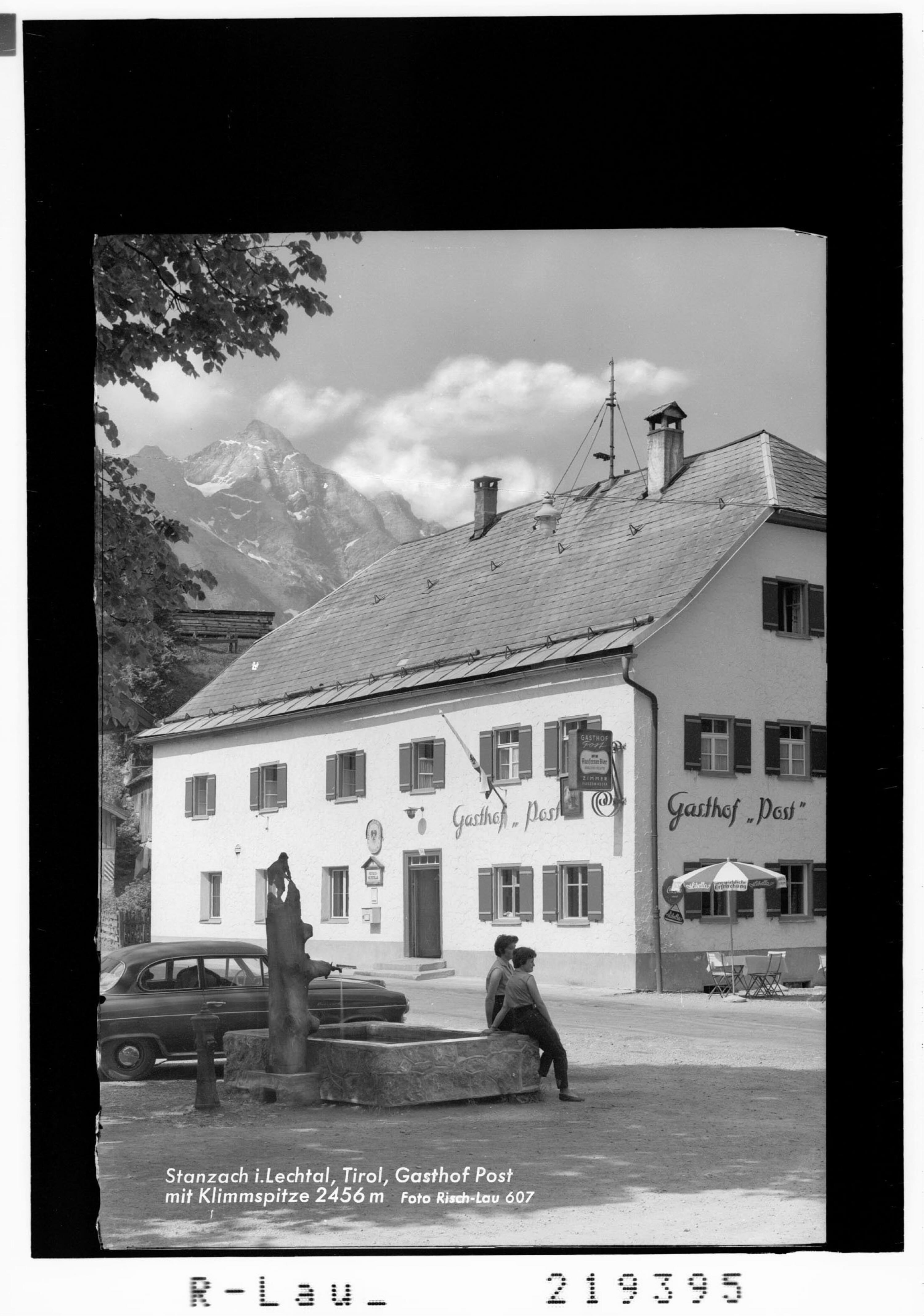 Stanzach im Lechtal / Tirol Gasthof Post mit Klimmspitze 2456 m></div>


    <hr>
    <div class=