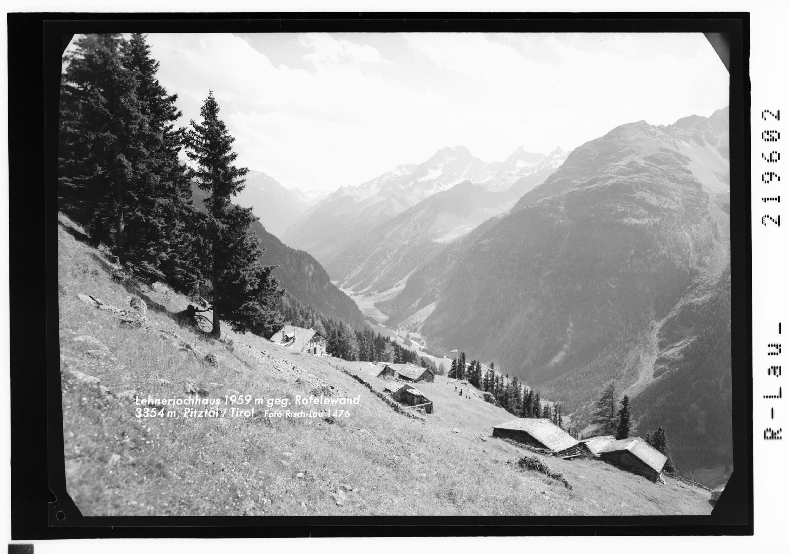 Lehnerjochhaus 1959 m gegen Rofelewand 3354 m, Pitztal / Tirol></div>


    <hr>
    <div class=