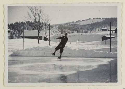 Eislauf und Curling auf dem Tennisplatz am Bödele / Fotograf: Norbert Bertolini von Bertolini, Norbert
