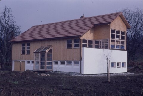 Einfamilienhaus als moderner Holzbau, Plan Rudolf Wäger / Helmut Tiefenthaler von Tiefenthaler, Helmut
