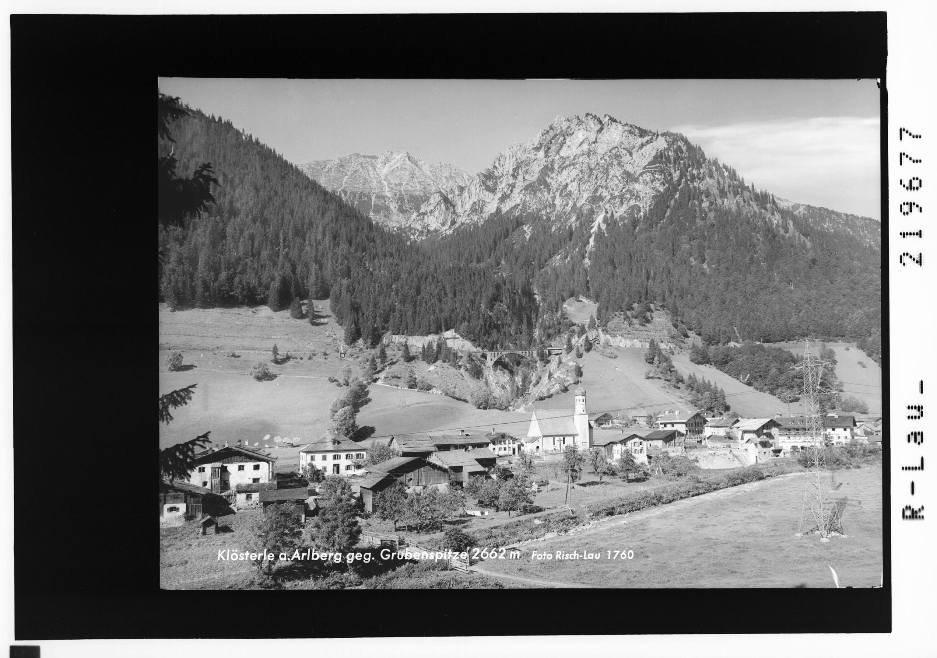 Klösterle am Arlberg gegen Grubenspitze 2662 m></div>


    <hr>
    <div class=