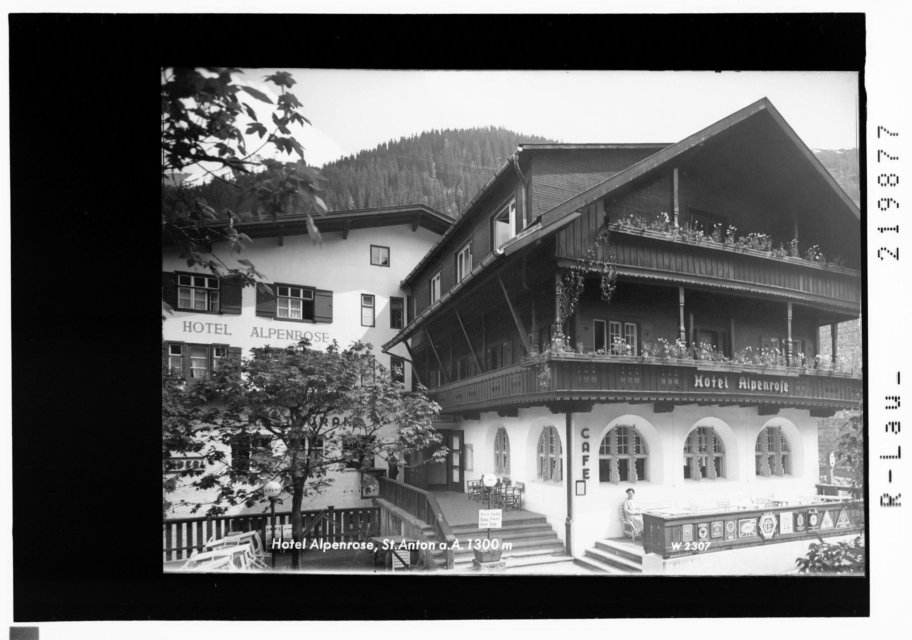 Hotel Alpenrose in St. Anton am Arlberg></div>


    <hr>
    <div class=