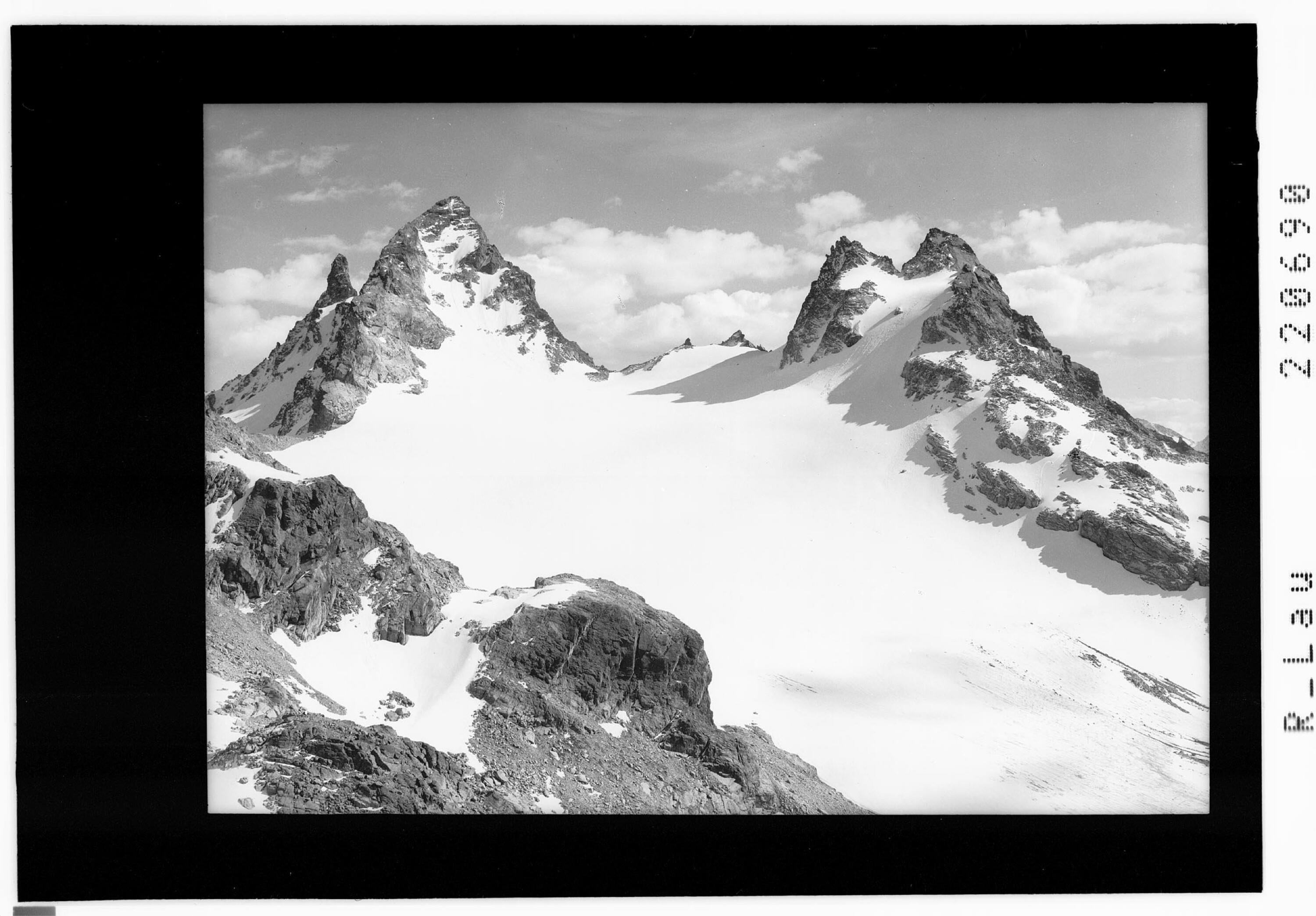 [Grosser Litzner - Grosses Seehorn - Kleine Seehörner Silvretta]></div>


    <hr>
    <div class=