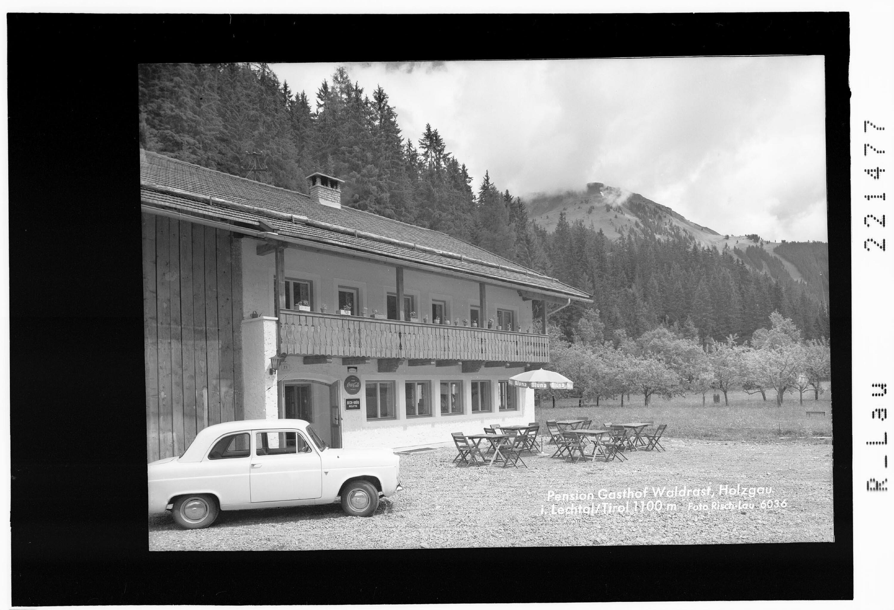 Pension Gasthof Waldrast / Holzgau im Lechtal 1100 m / Tirol></div>


    <hr>
    <div class=