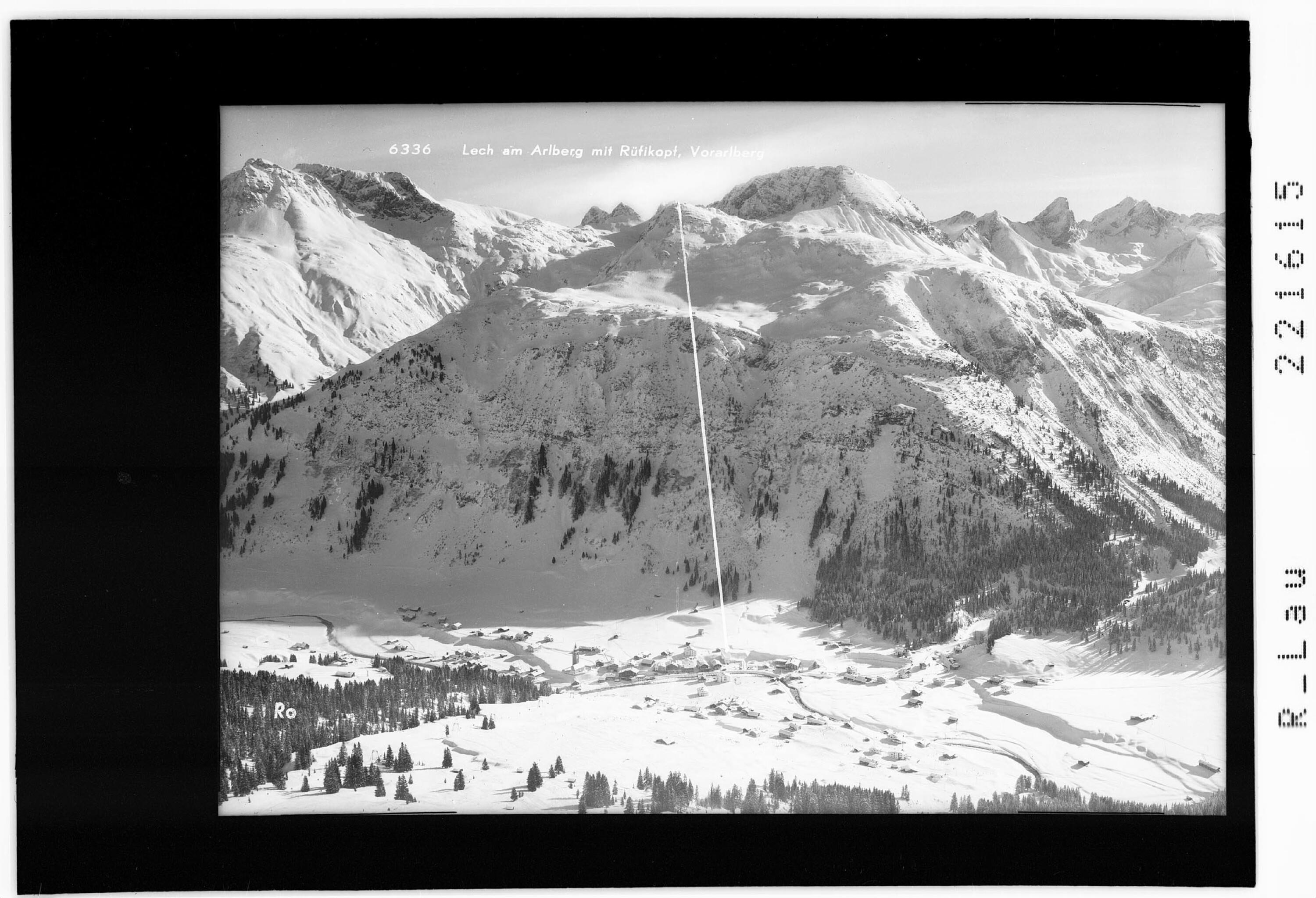 Lech am Arlberg mit Rüfikopf / Vorarlberg></div>


    <hr>
    <div class=