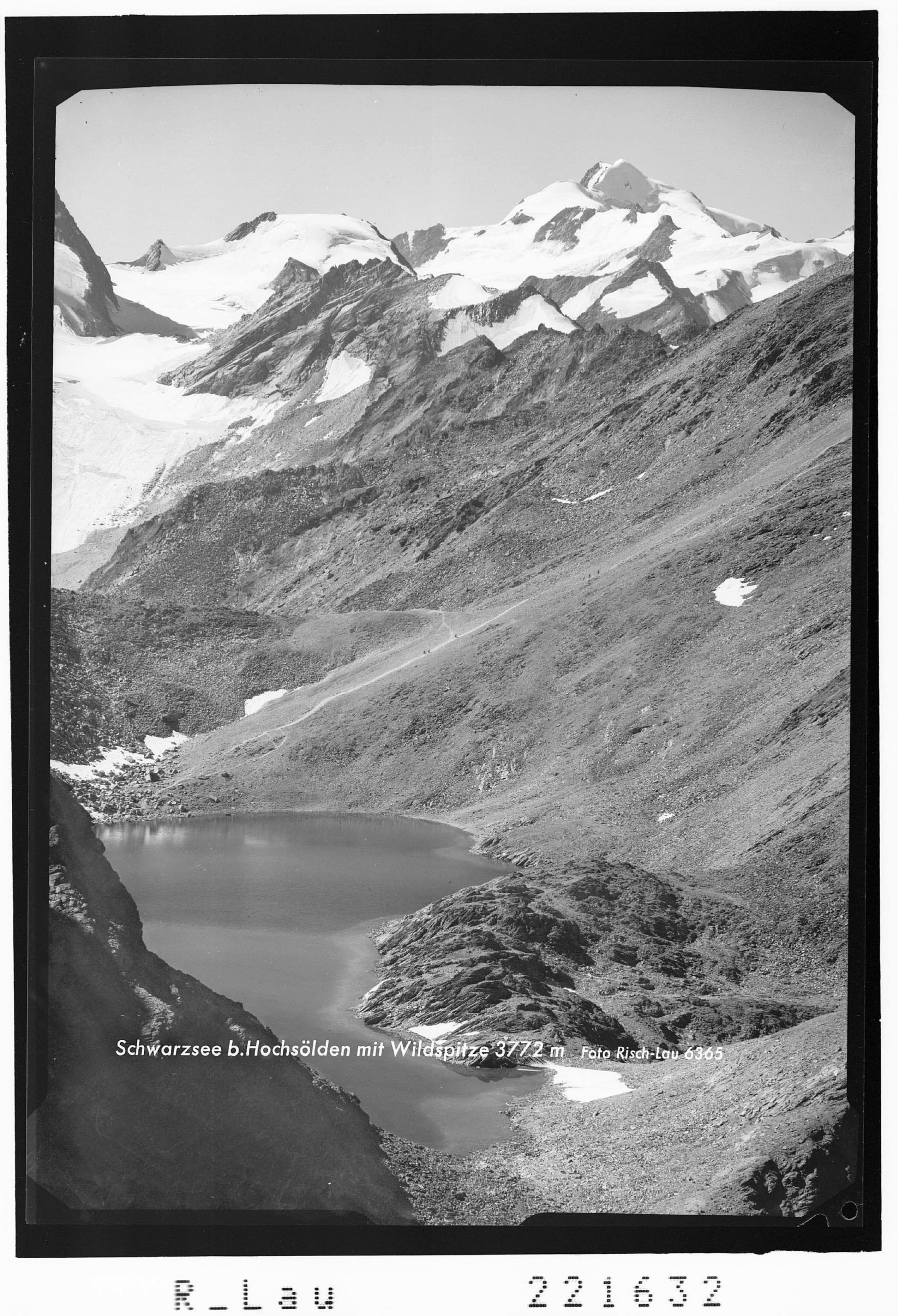 Schwarzsee bei Hochsölden mit Wildspitze 3772 m></div>


    <hr>
    <div class=