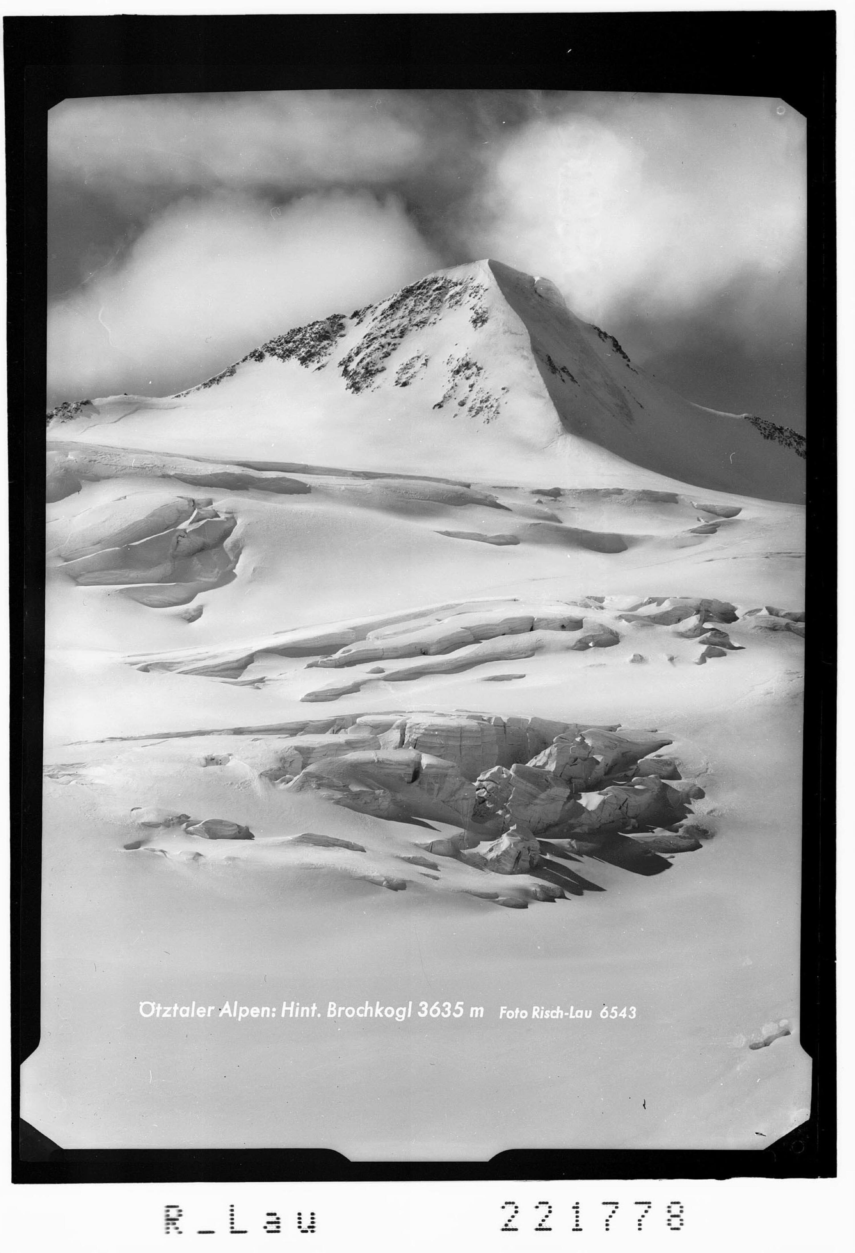Ötztaler Alpen / Hinterer Brochkogel 3635 m></div>


    <hr>
    <div class=