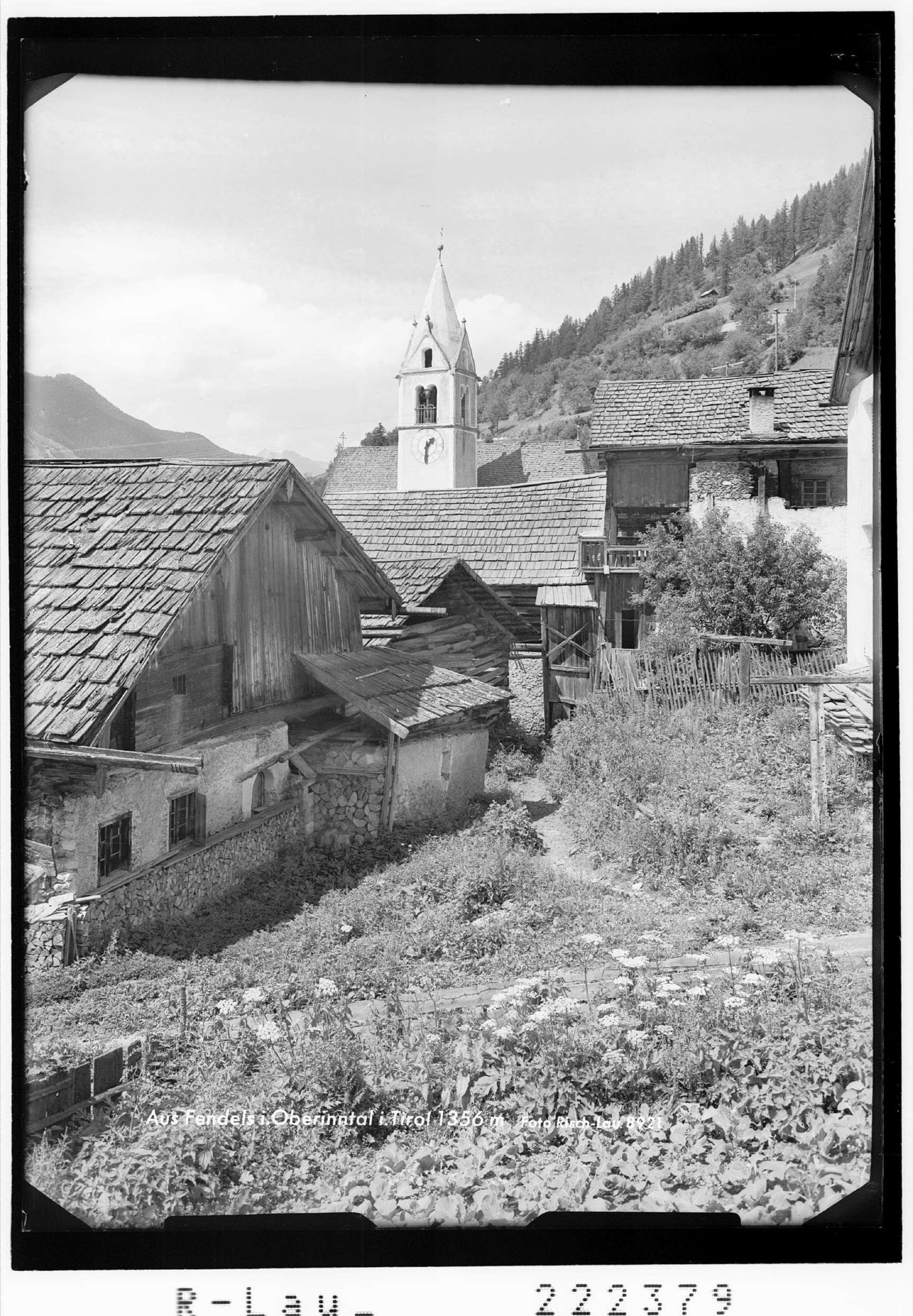 Aus Fendels im Oberinntal in Tirol 1356 m></div>


    <hr>
    <div class=