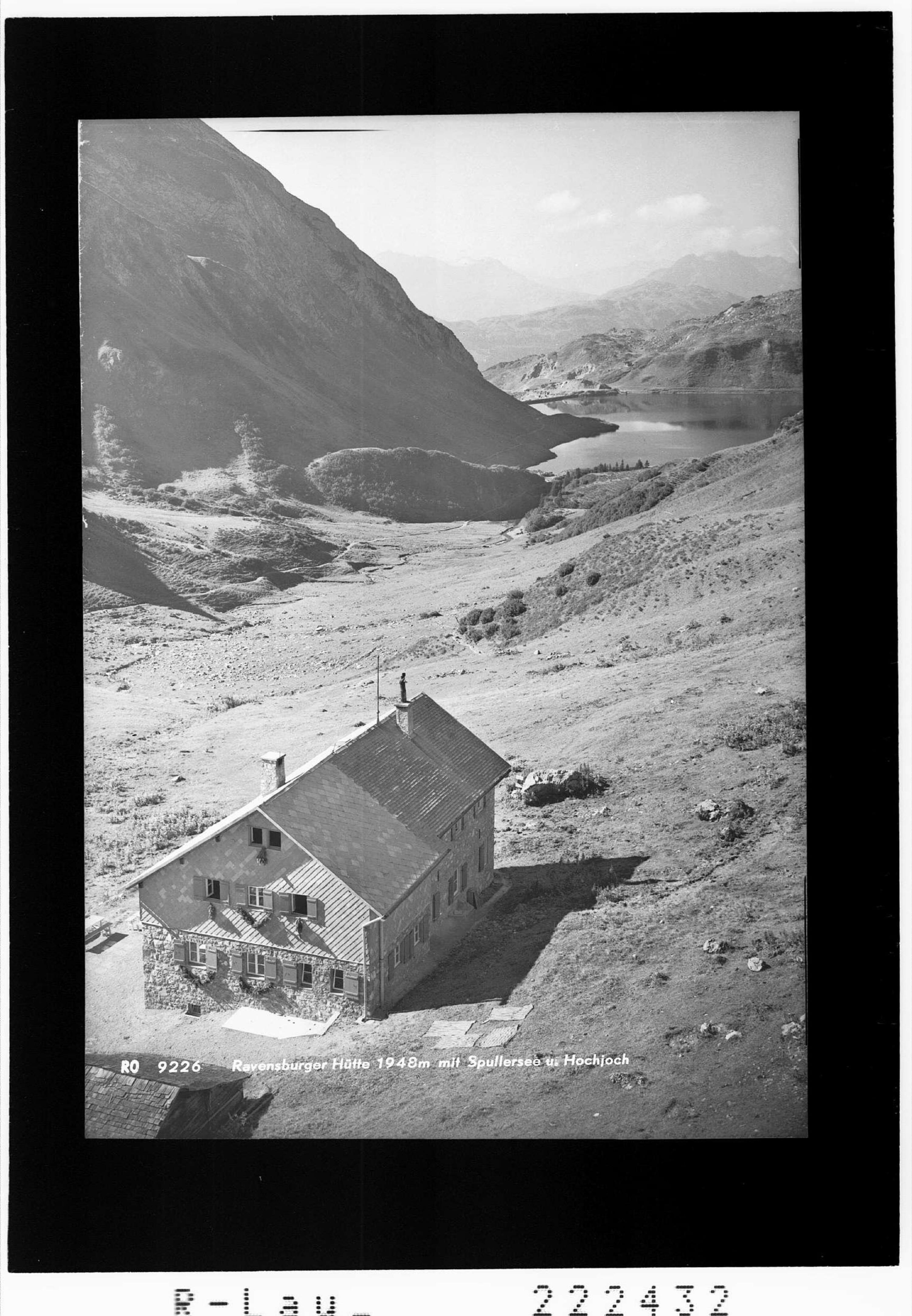 Ravensburger Hütte 1948 m mit Spullersee und Hochjoch></div>


    <hr>
    <div class=