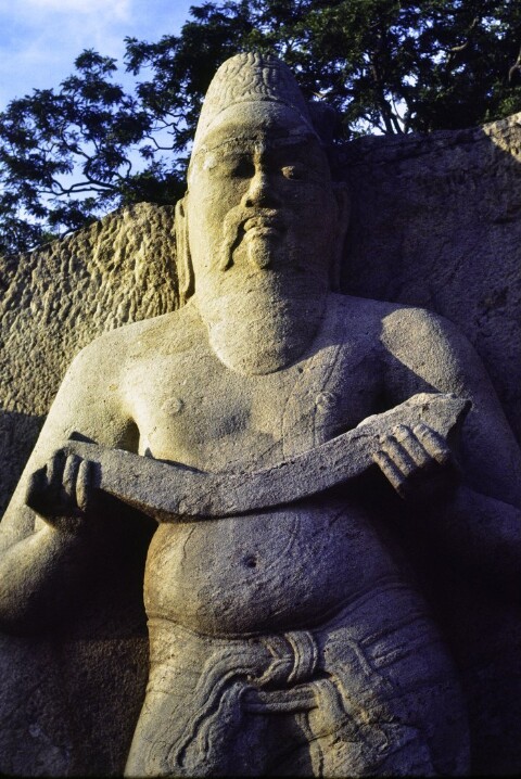 Statue des Königs Parakramabahu / Renate Fend von Fend, Renate