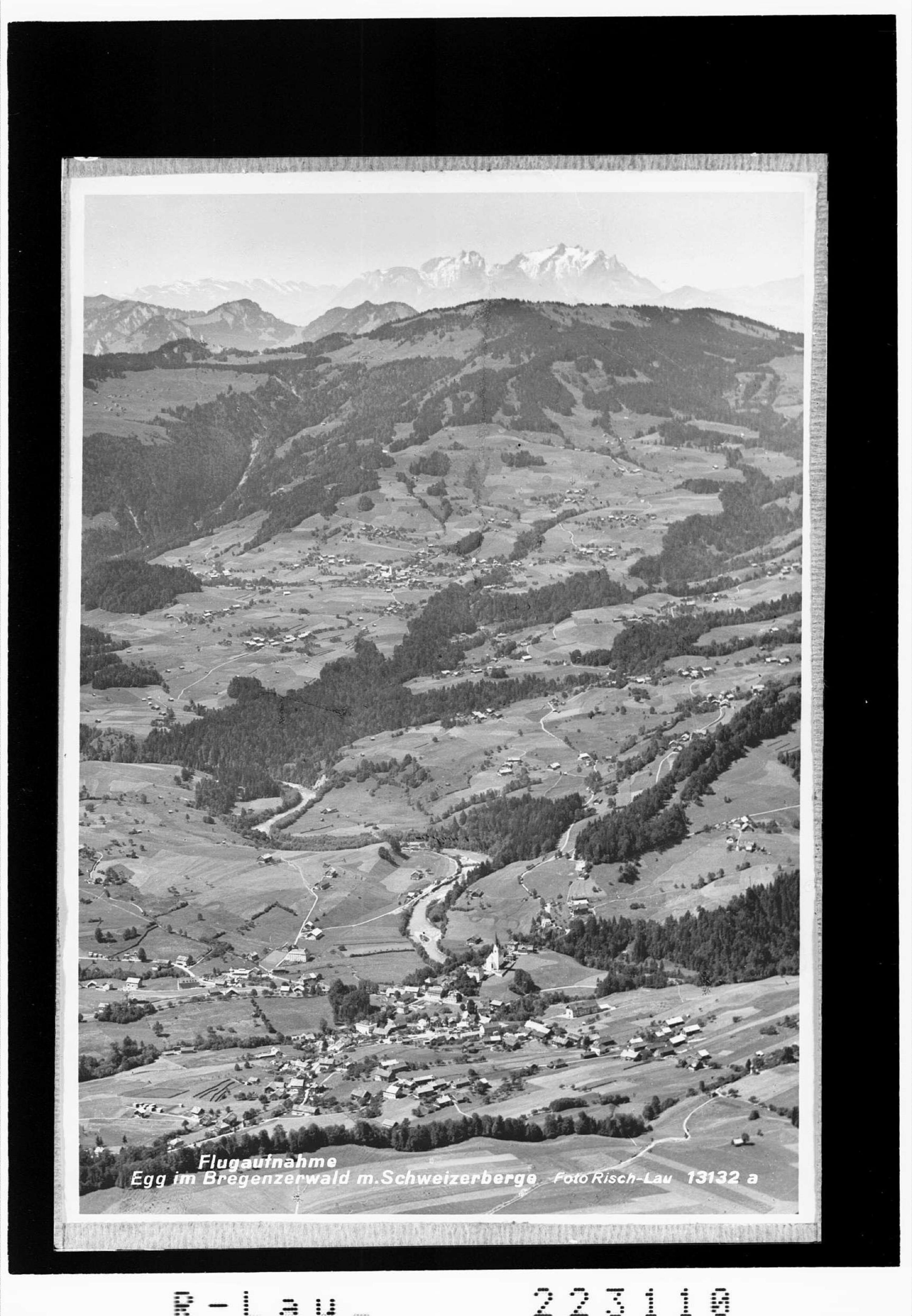 Egg im Bregenzerwald mit Schweizer Berge></div>


    <hr>
    <div class=