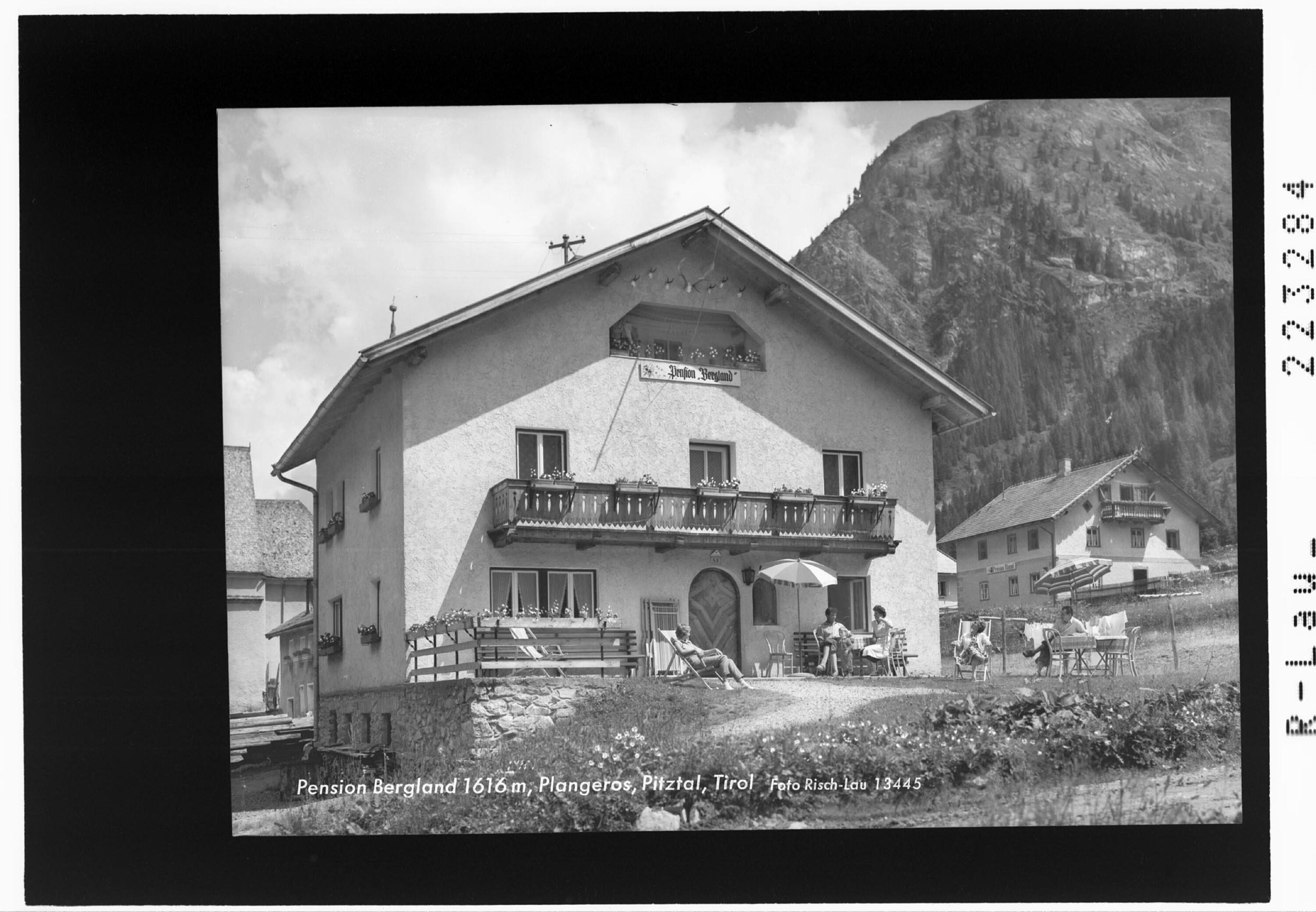 Pension Bergland 1616 m / Plangeross / Pitztal / Tirol></div>


    <hr>
    <div class=