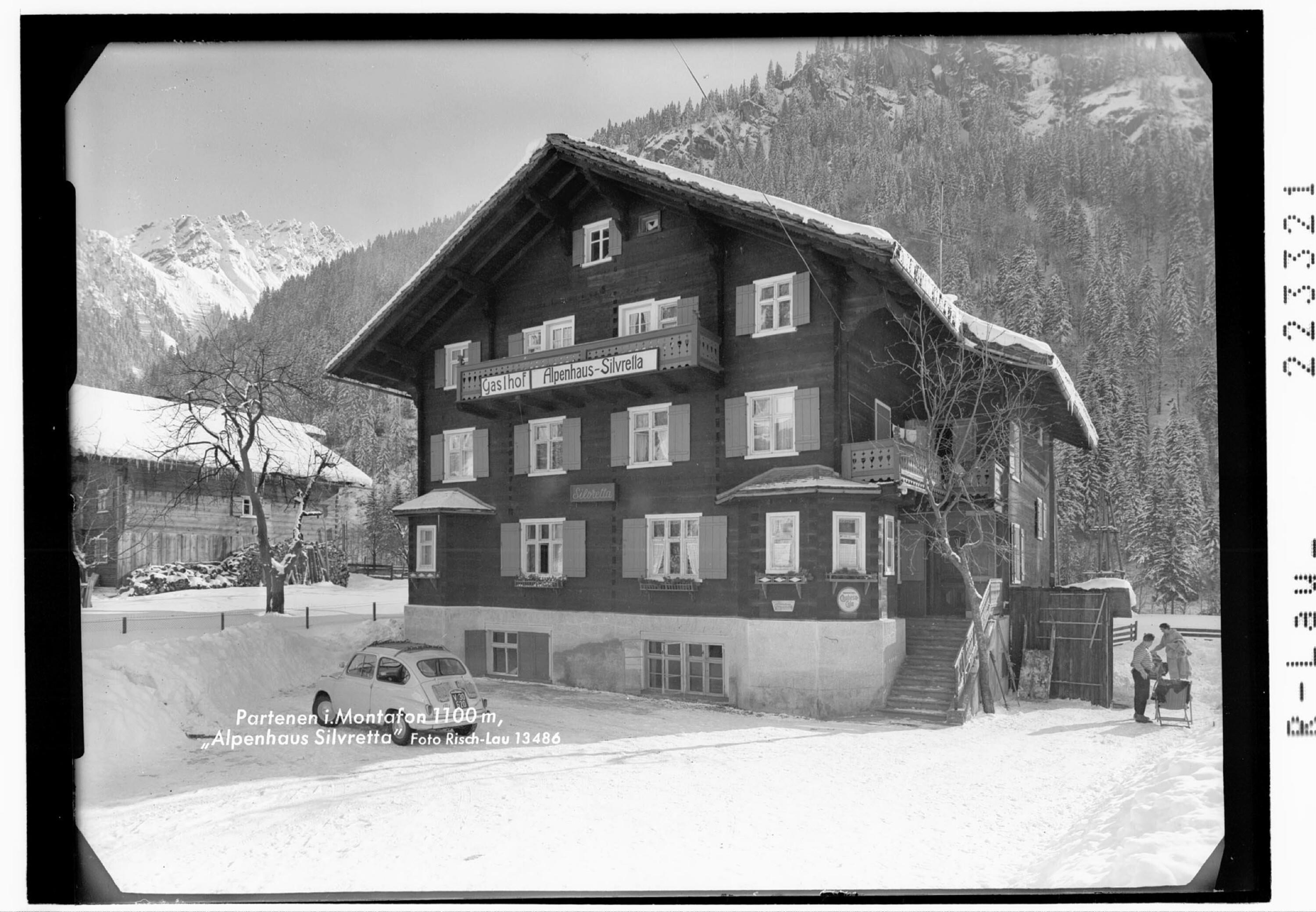 Partenen im Montafon 1100 m / Alpenhaus Silvretta></div>


    <hr>
    <div class=
