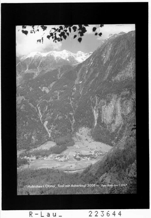 Habichen im Ötztal / Tirol mit Acherkogel 3008 m von Risch-Lau