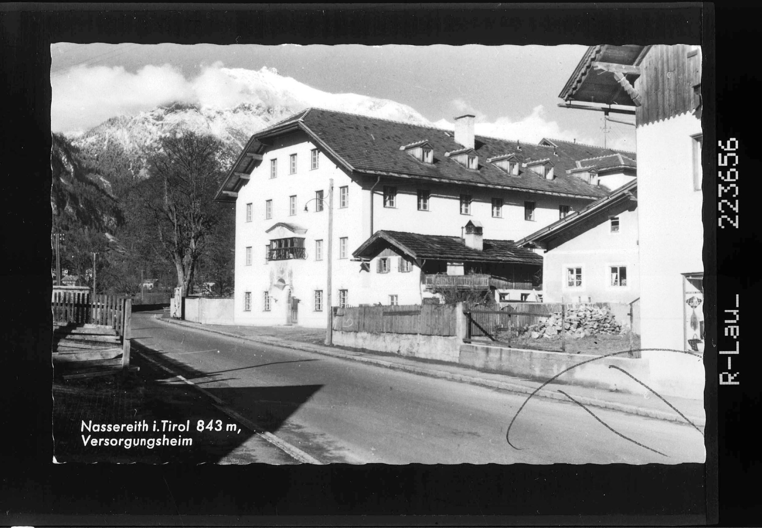 Nassereith in Tirol 843 m / Versorgungsheim></div>


    <hr>
    <div class=