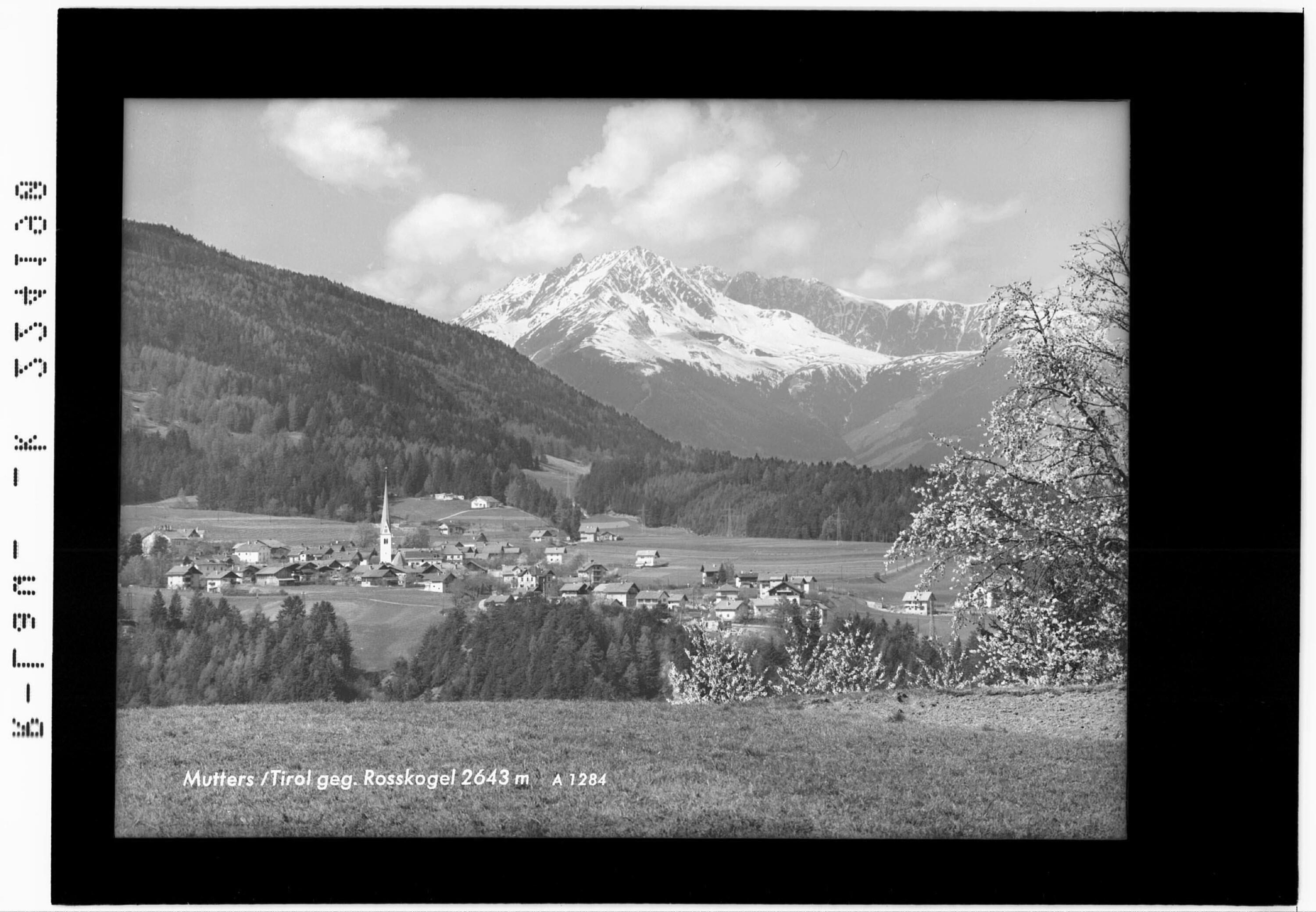 Mutters / Tirol gegen Rosskogel 2643 m></div>


    <hr>
    <div class=