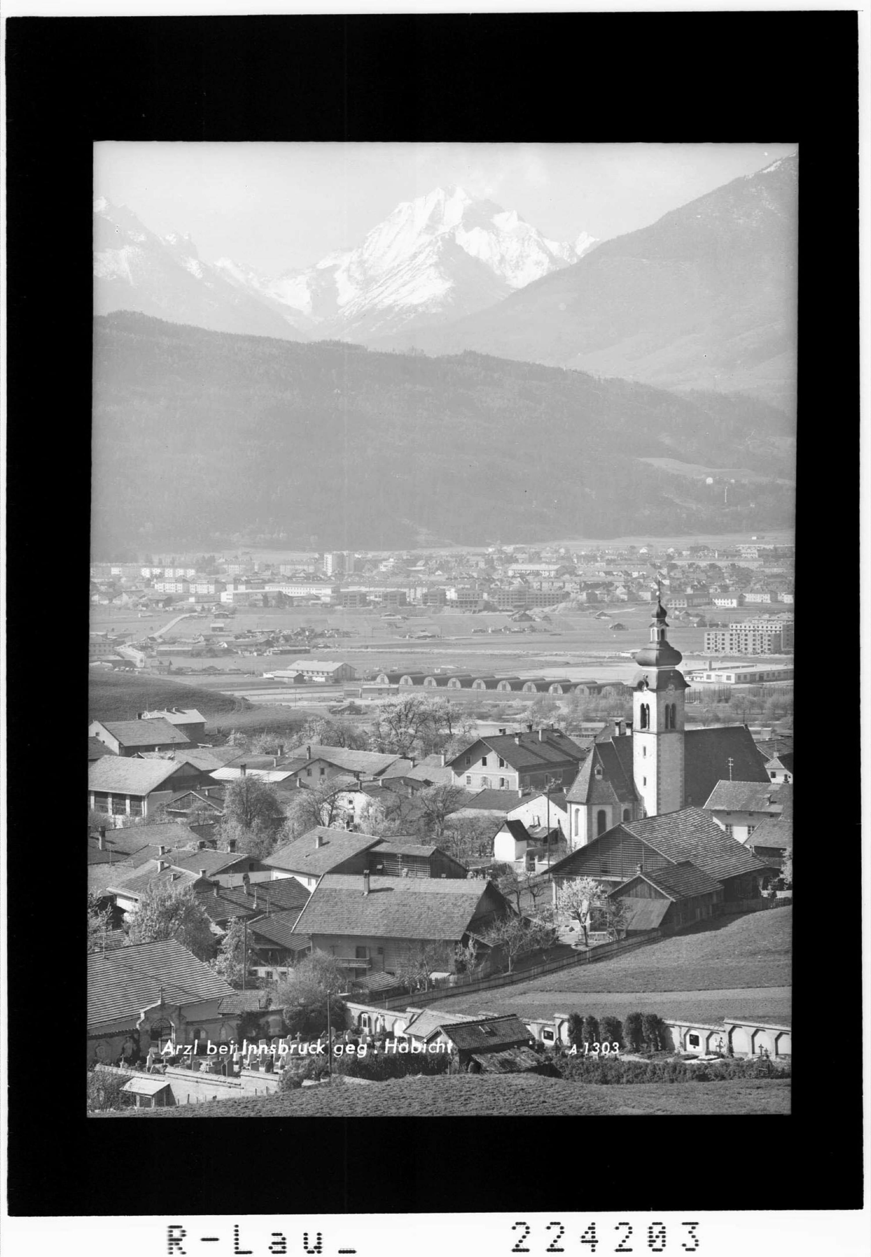 Arzl bei Innsbruck gegen Habicht></div>


    <hr>
    <div class=