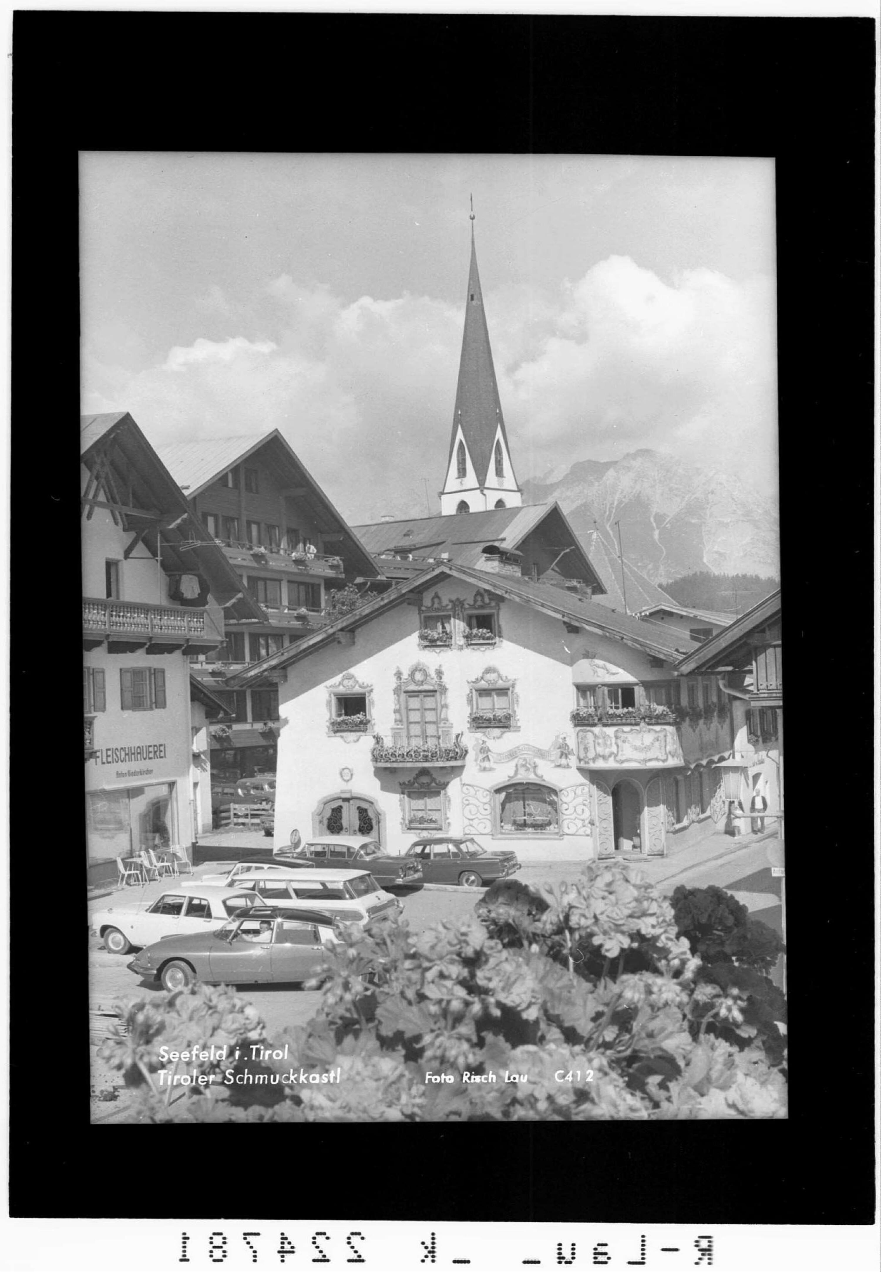 Seefeld in Tirol / Tiroler Schmuckkastl></div>


    <hr>
    <div class=