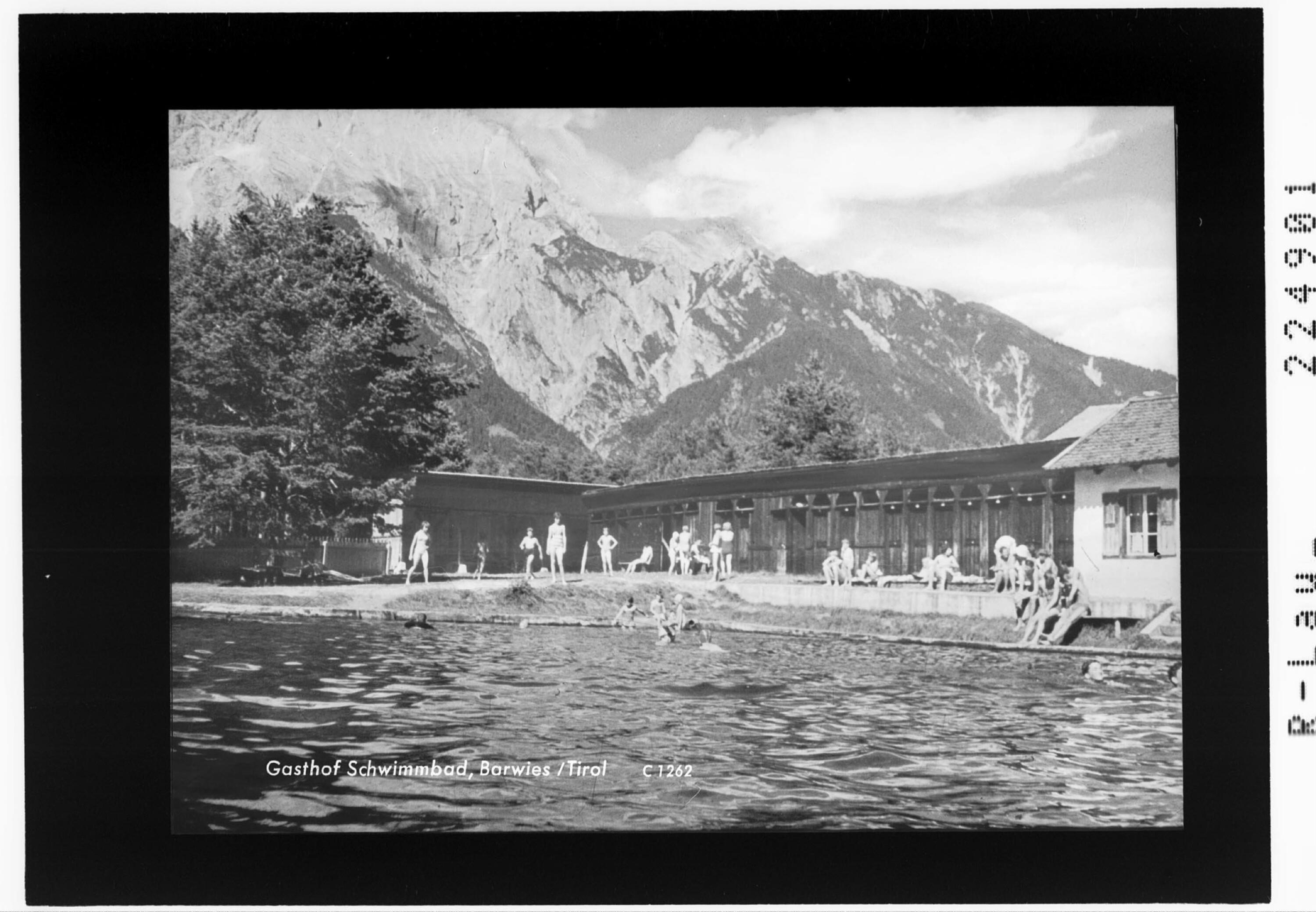 Gasthof Schwimmbad / Barwies / Tirol></div>


    <hr>
    <div class=