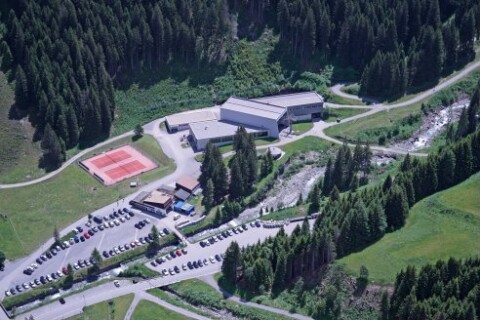 St. Gallenkirch - Gargellen, Talstation Schafbergbahn, Tennisplatz von Amt der Vorarlberger Landesregierung Abteilung Raumplanung