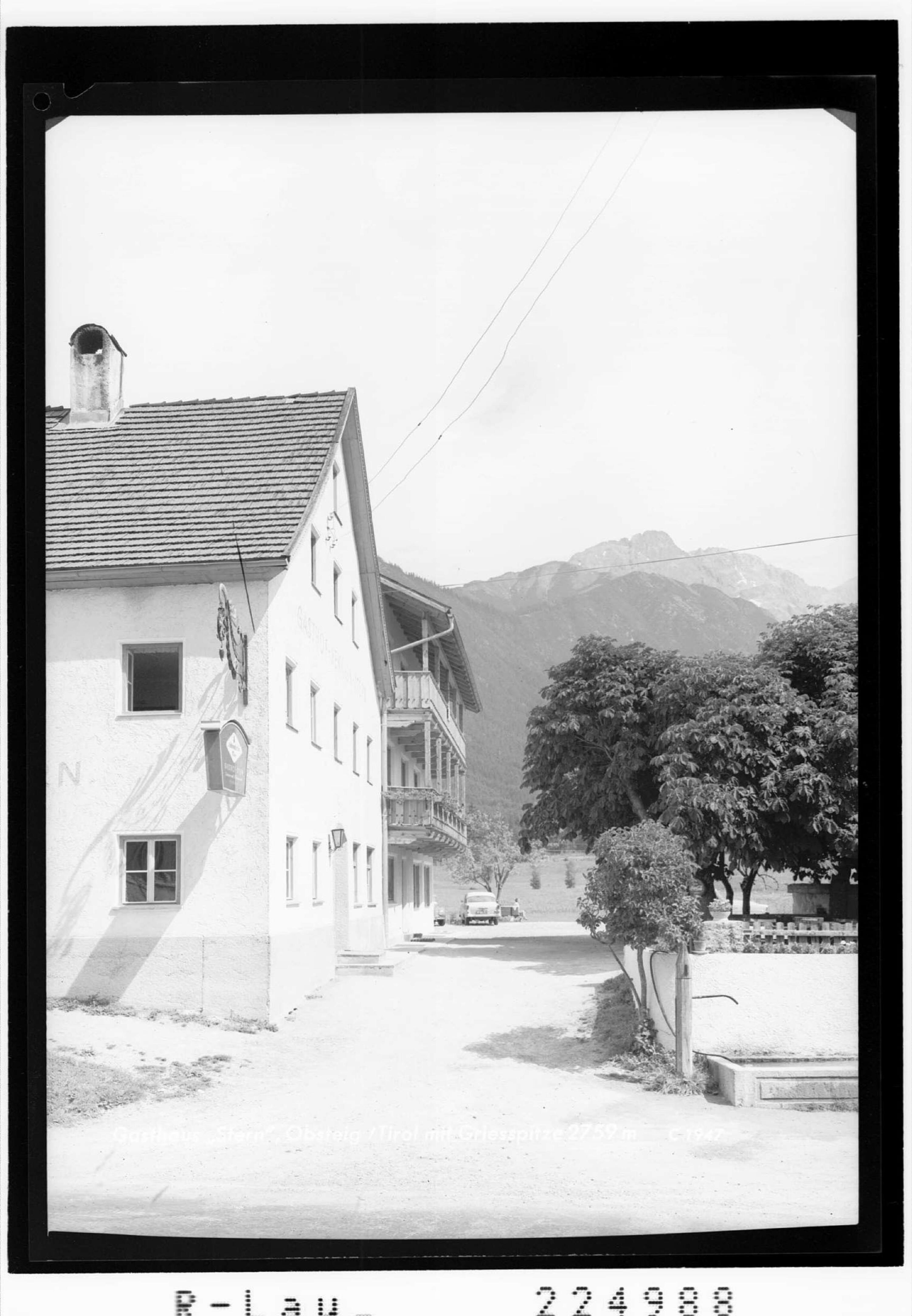 Gasthaus Stern / Obsteig / Tirol mit Griesspitze 2759 m></div>


    <hr>
    <div class=