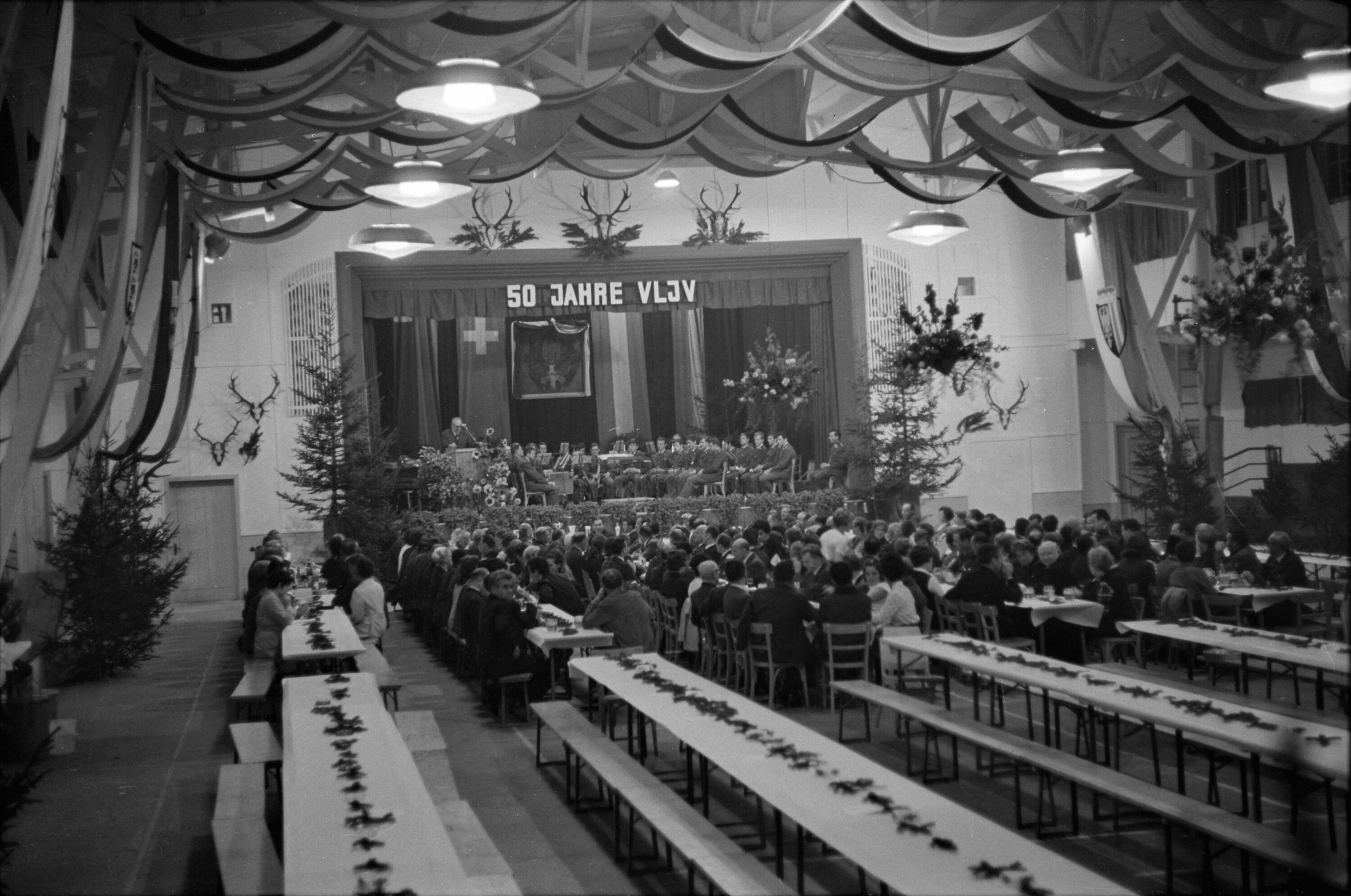 50 Jahre Landesjagdschutzverein></div>


    <hr>
    <div class=