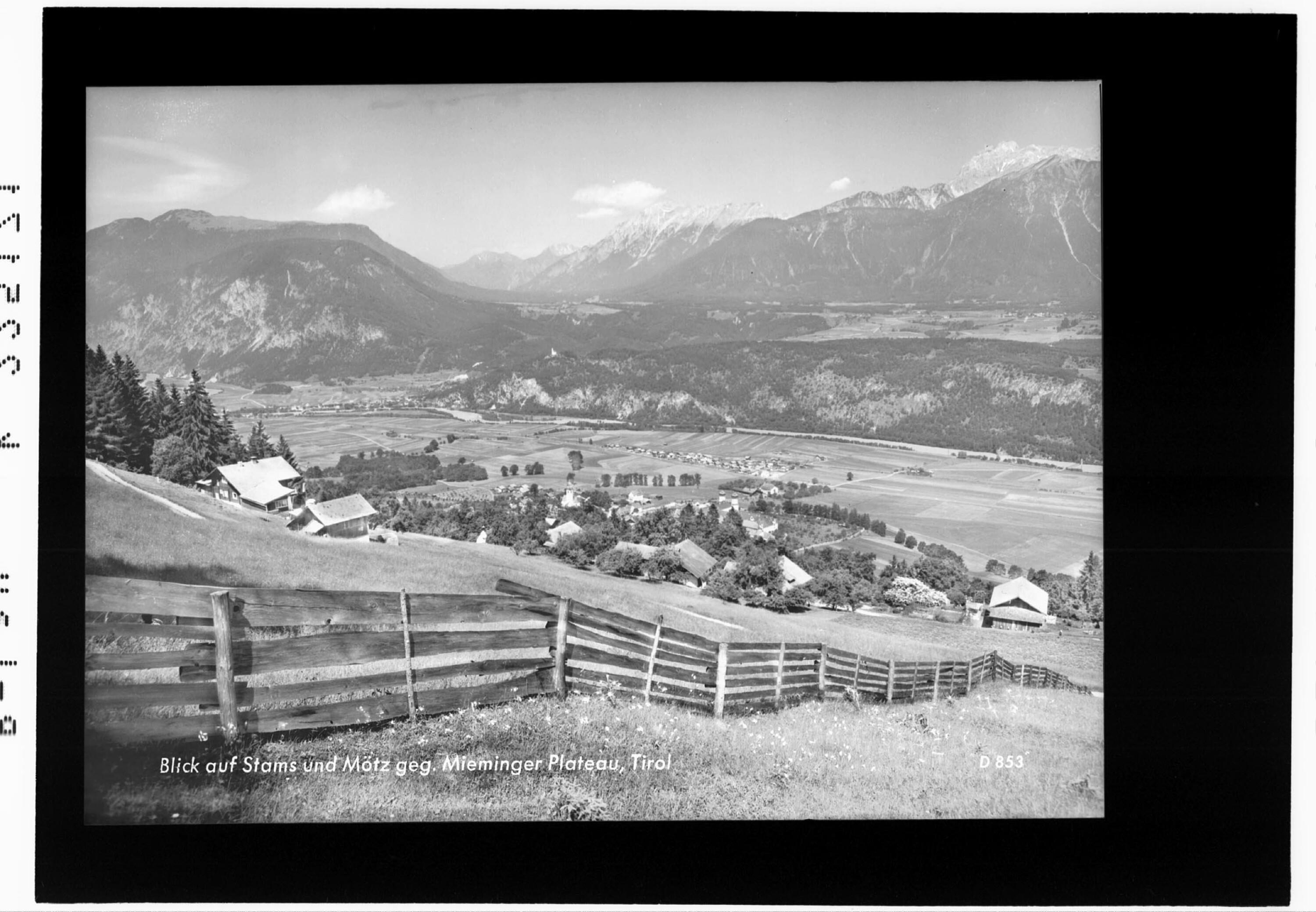 Blick auf Stams und Mötz gegen Mieminger Plateau / Tirol></div>


    <hr>
    <div class=