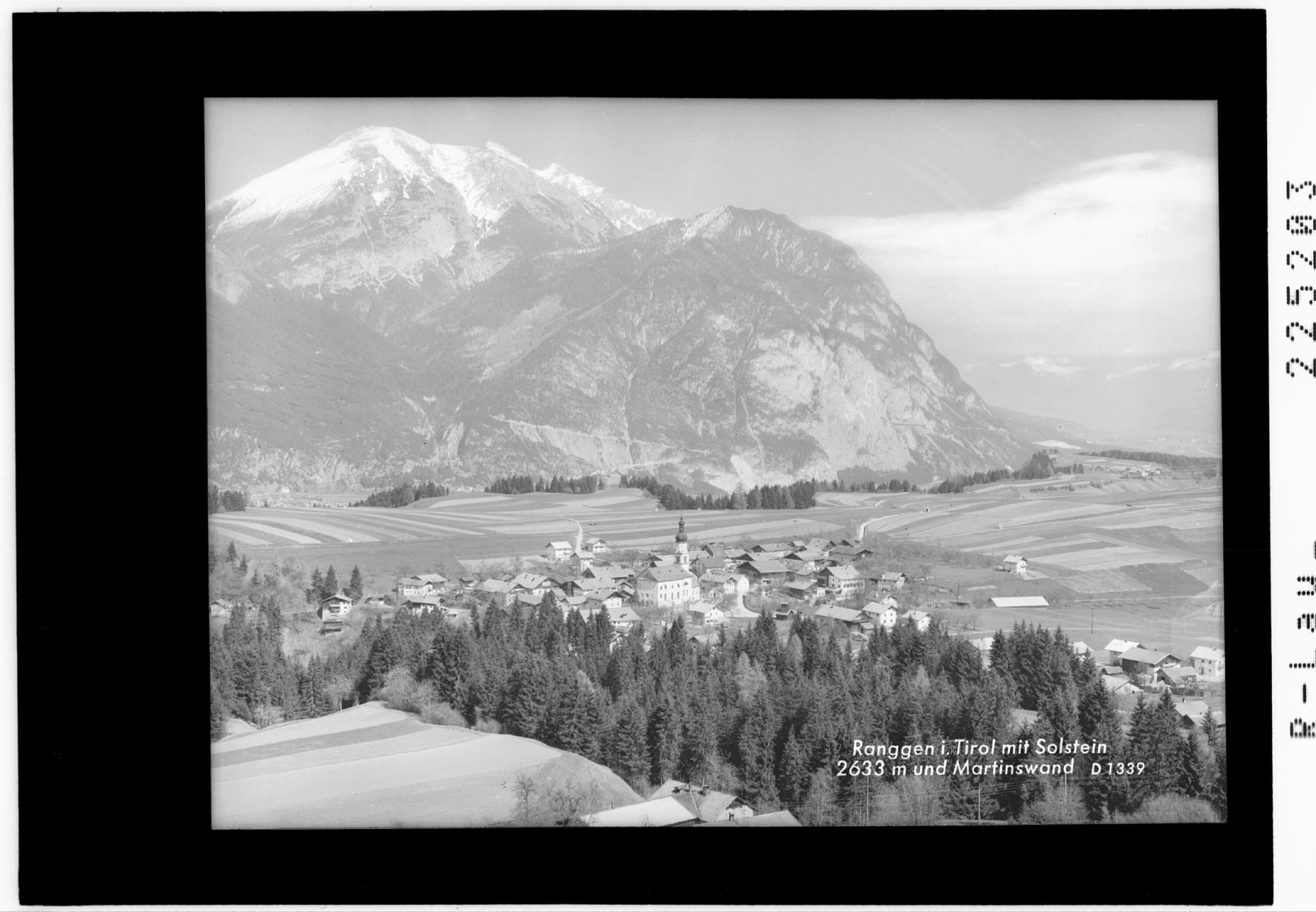 Ranggen in Tirol mit Solstein 2633 m und Martinswand></div>


    <hr>
    <div class=