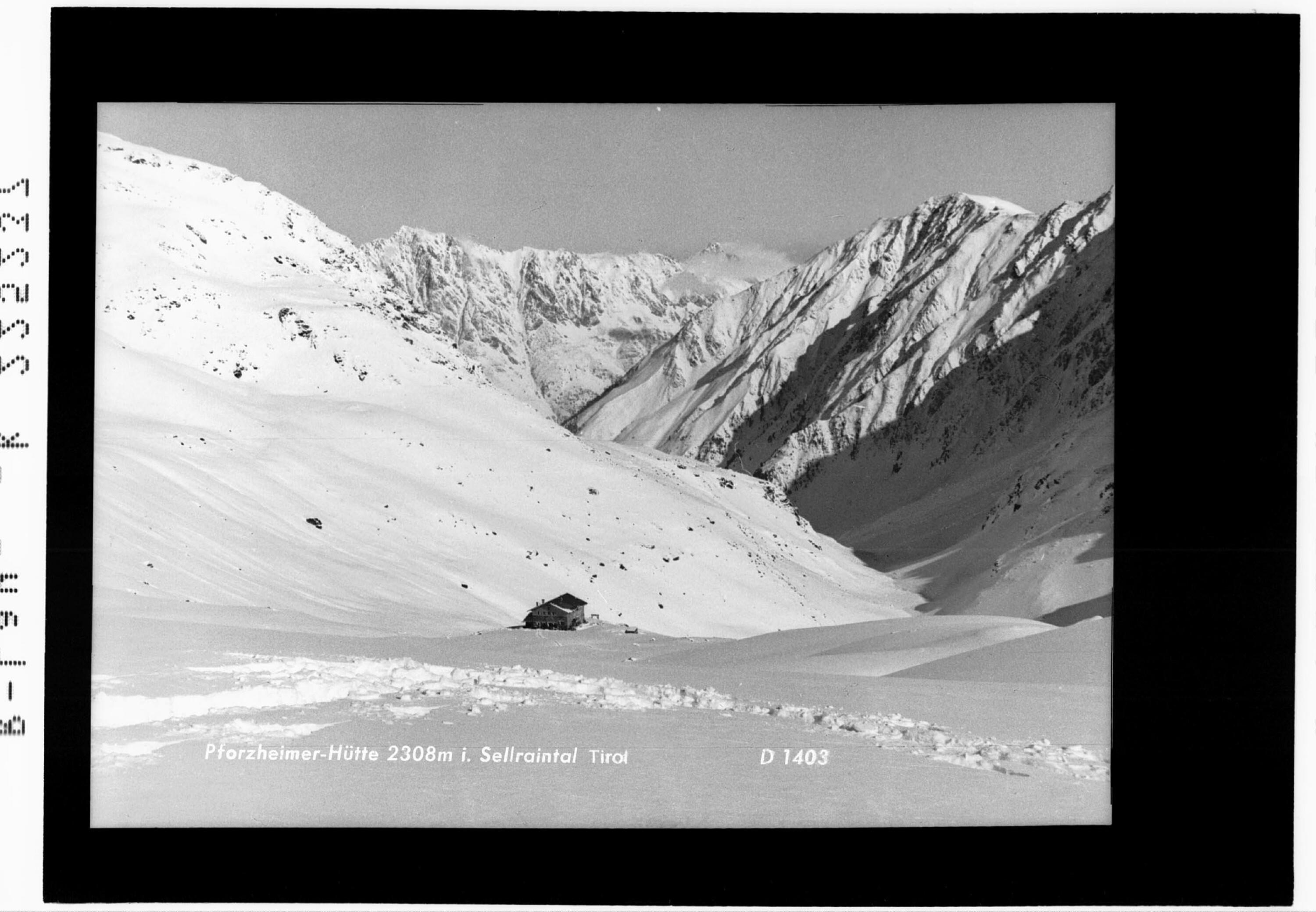 Pforzheimer Hütte 2308 m im Sellraintal / Tirol></div>


    <hr>
    <div class=