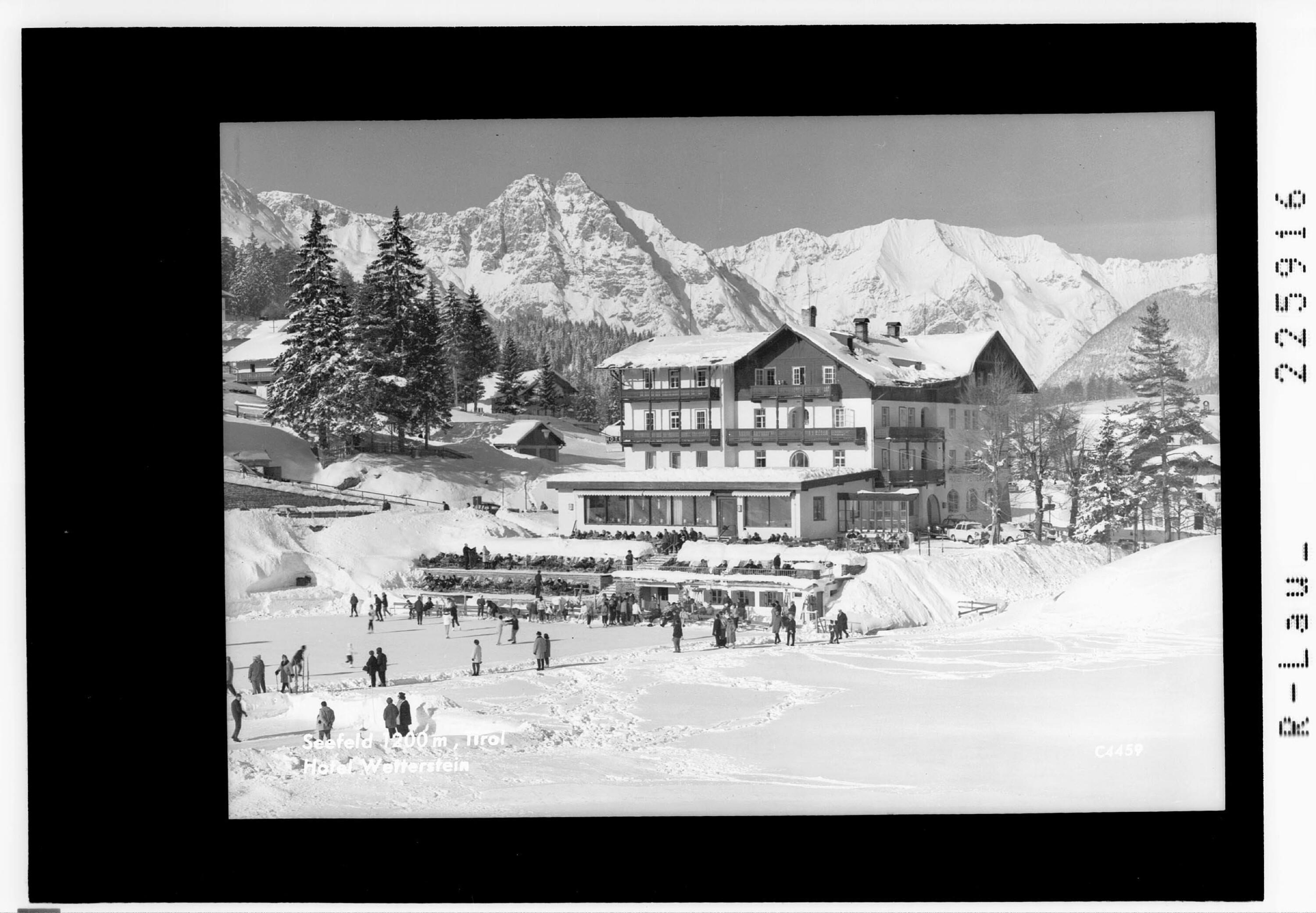 Seefeld 1200 m / Tirol / Hotel Wetterstein></div>


    <hr>
    <div class=