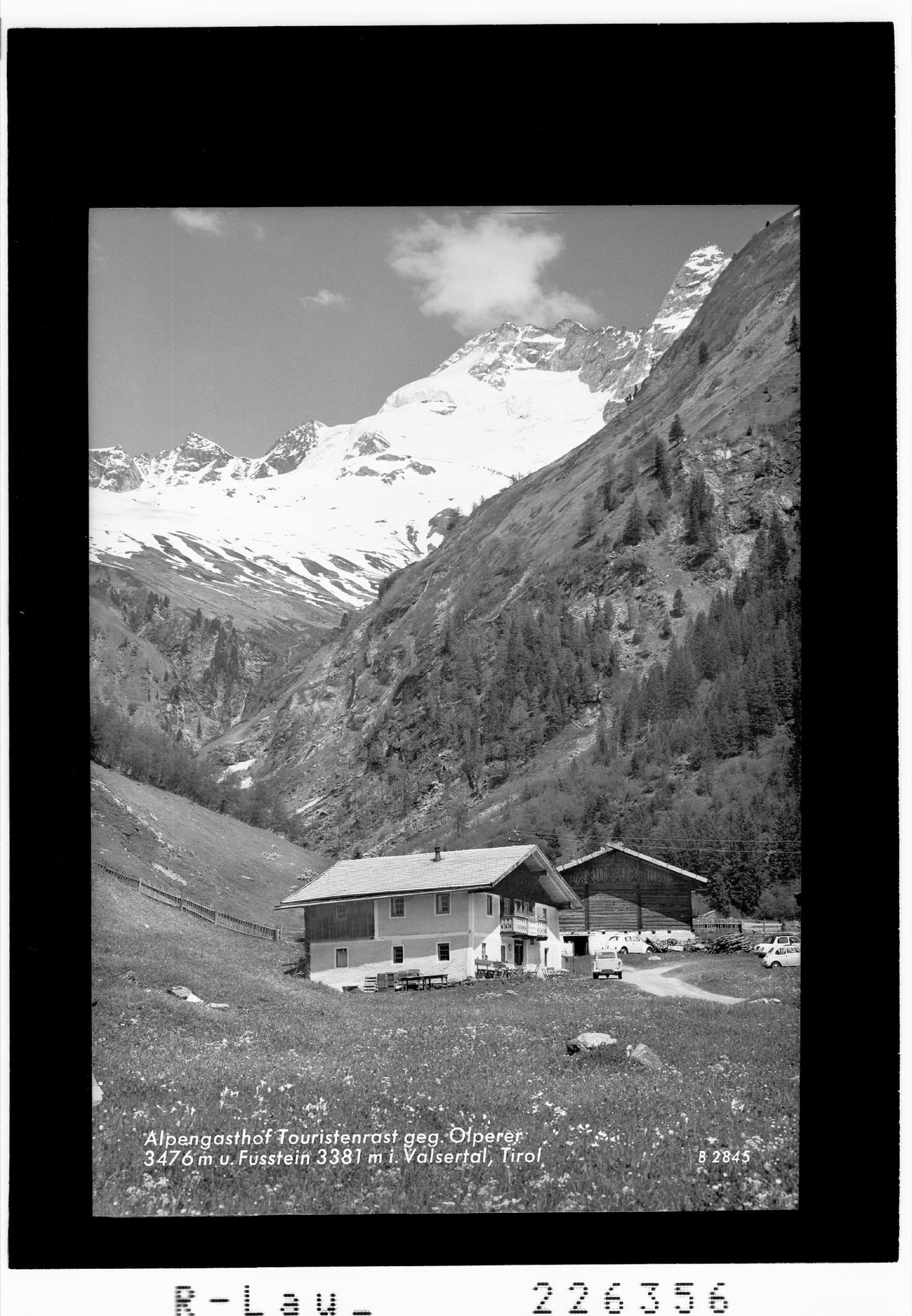 Alpengasthof Touristenrast gegen Olperer 3476 m und Fußstein 3381 m im Valsertal / Tirol></div>


    <hr>
    <div class=