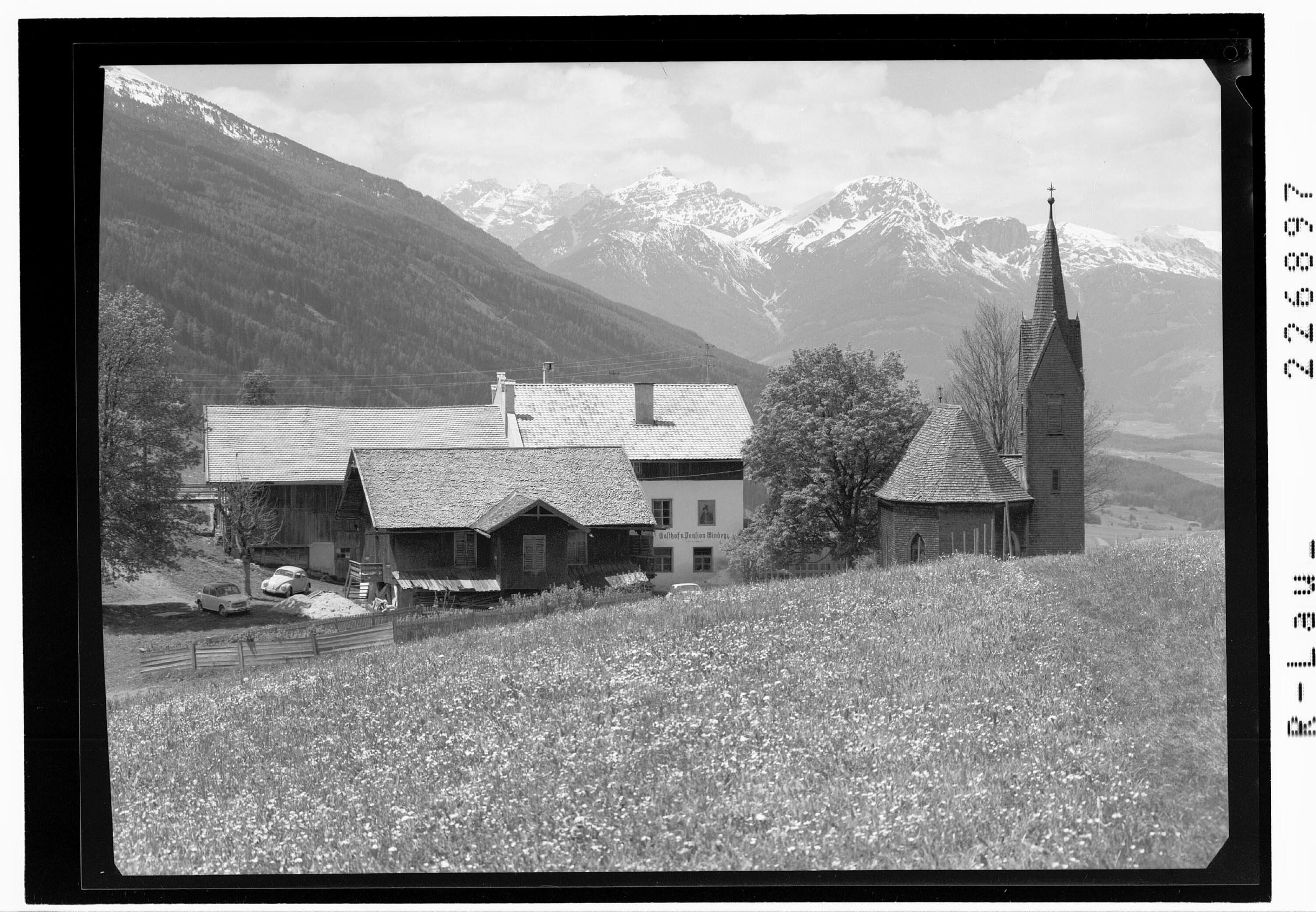 [Gasthof Windegg bei Tulfes ob Hall in Tirol gegen Stubaier Alpen mit Kalkkögel und Nockspitze]></div>


    <hr>
    <div class=