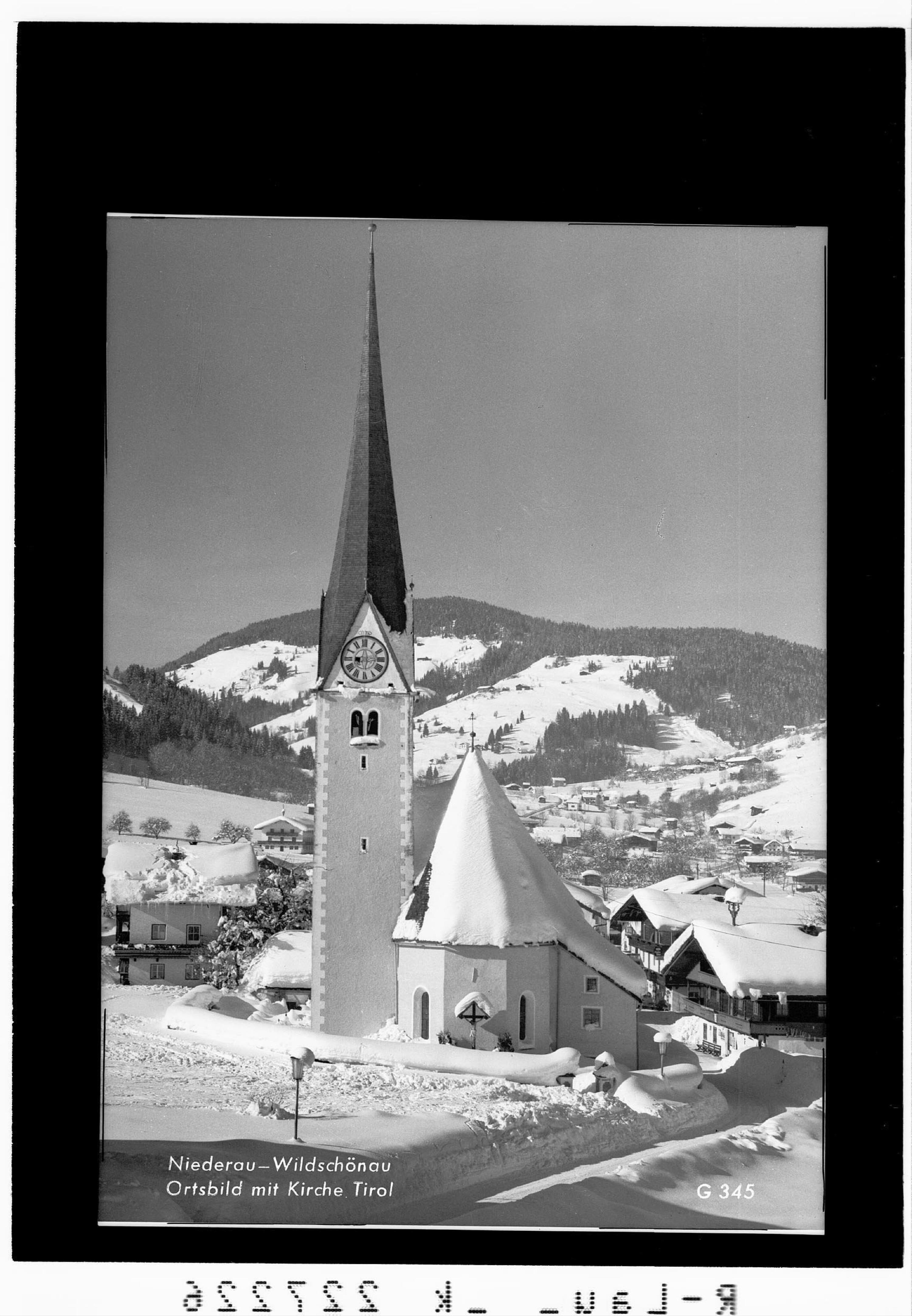Niederau - Wildschönau / Ortsbild mit Kirche / Tirol></div>


    <hr>
    <div class=
