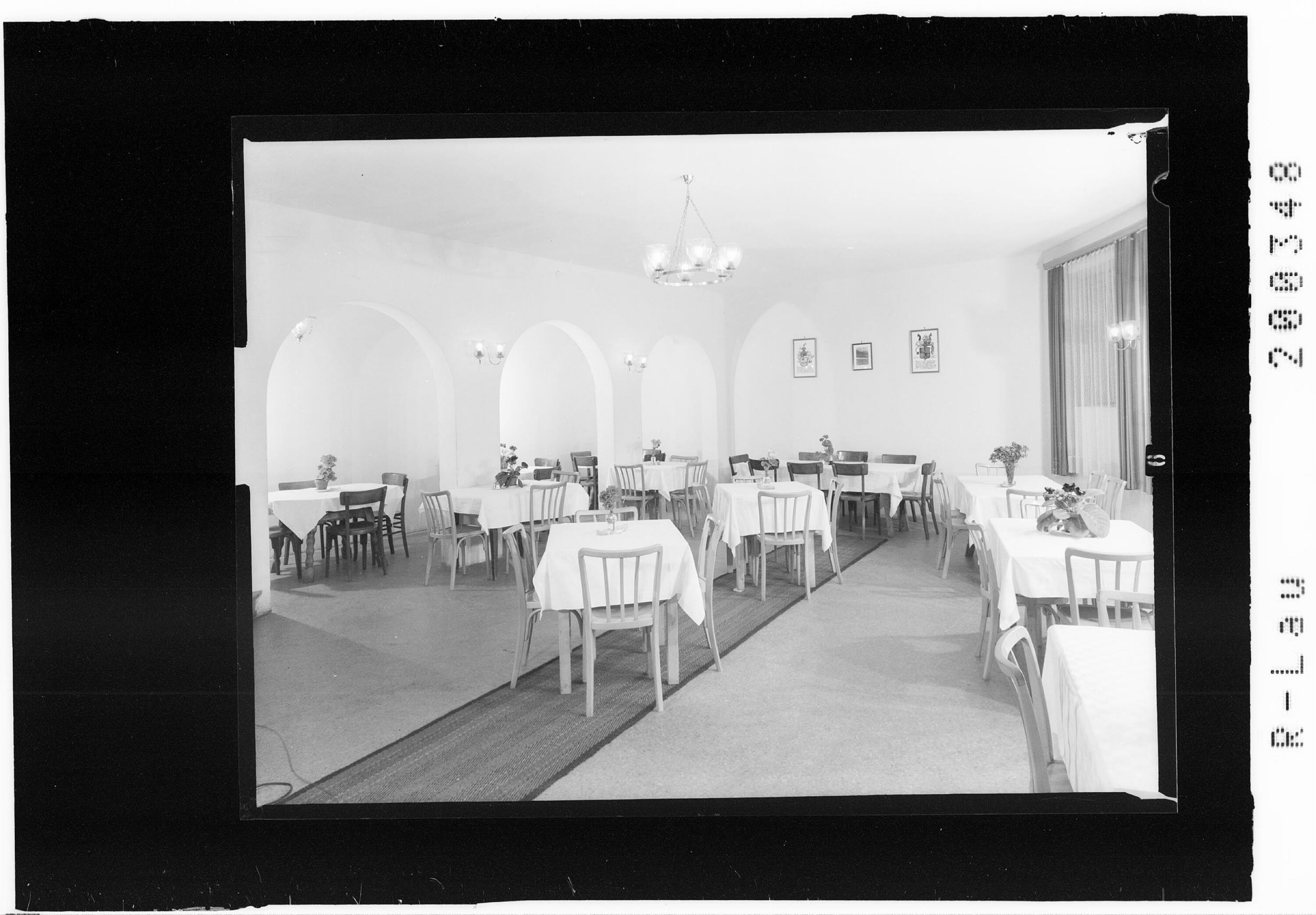 [Speisesaal im Gasthof zum Rössle in St.Gallenkirch]></div>


    <hr>
    <div class=