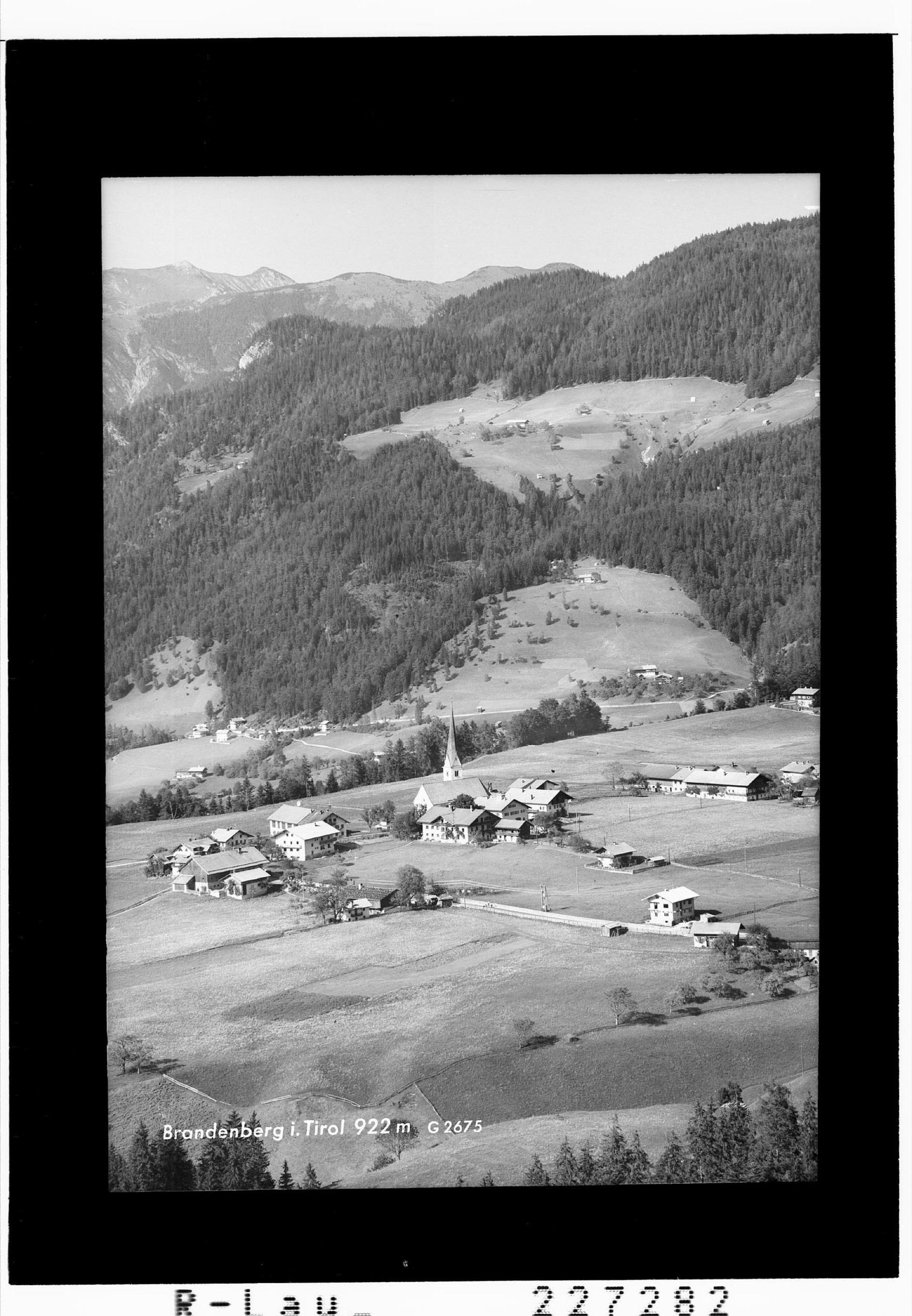 Brandenberg in Tirol 922 m></div>


    <hr>
    <div class=