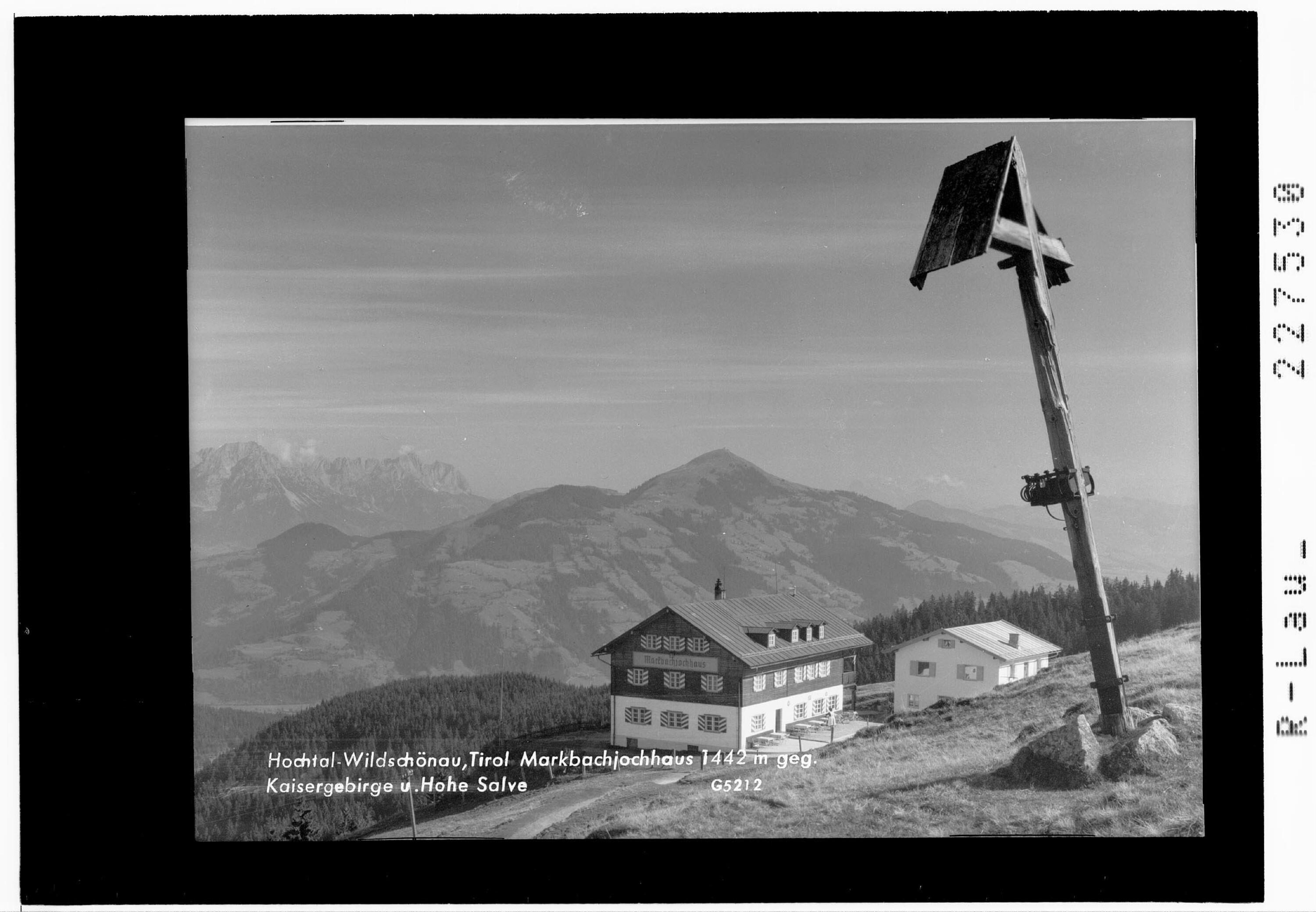 Hochtal Wildschönau / Tirol / Markbachjochhaus 1442 m gegen Kaisergebirge und Hohe Salve></div>


    <hr>
    <div class=