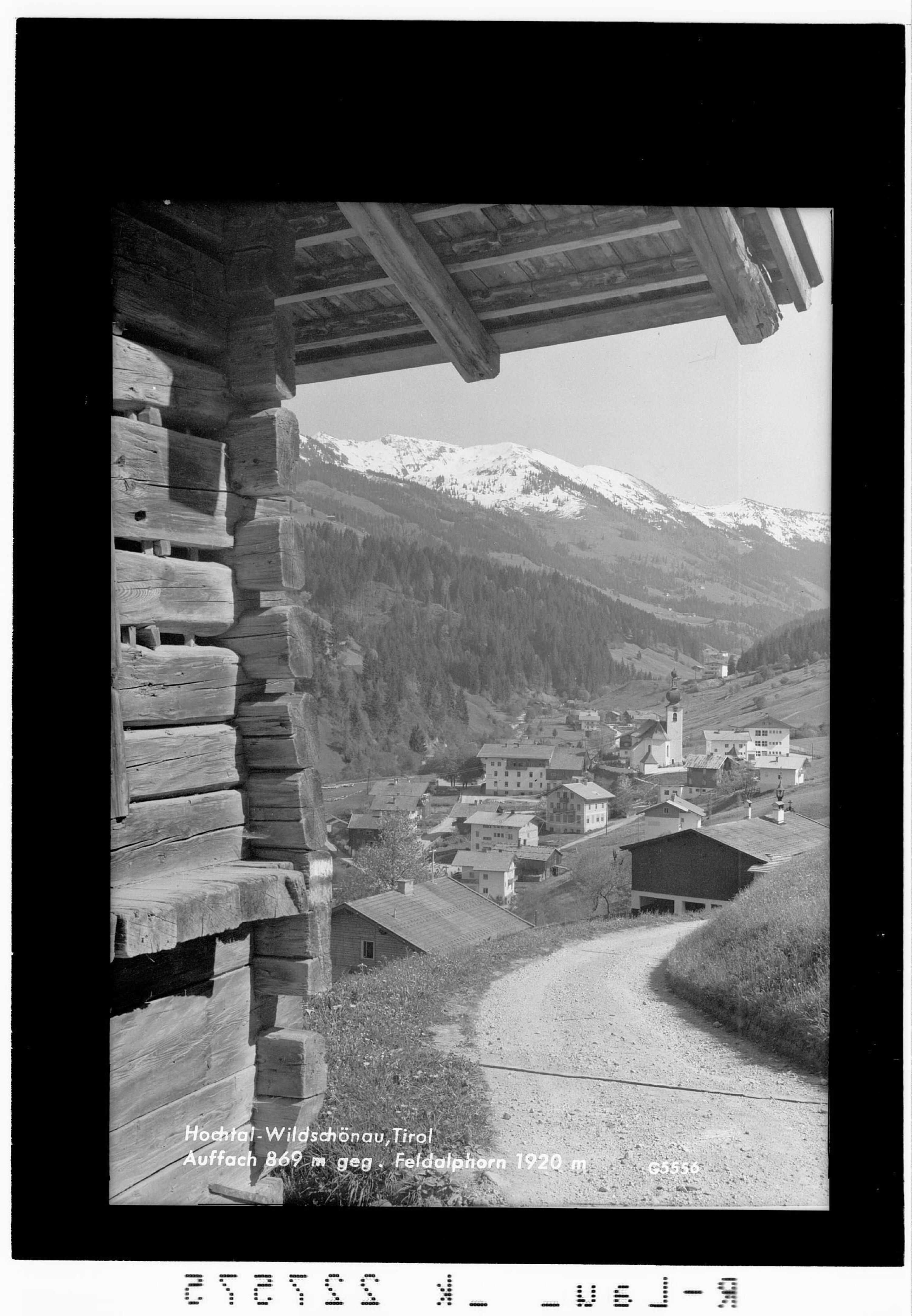 Hochtal Wildschönau / Tirol / Auffach 869 m gegen Feldalphorn 1920 m></div>


    <hr>
    <div class=